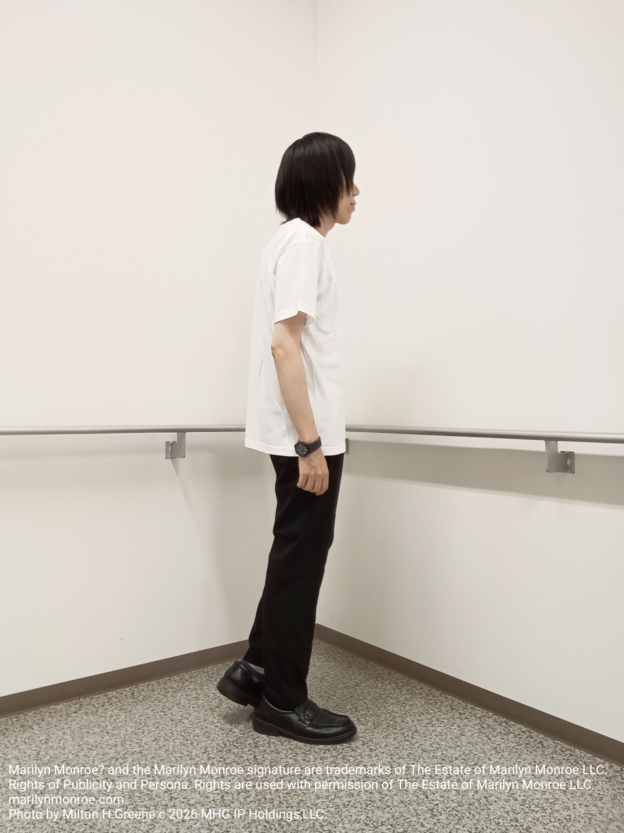 moritaさんの「TAKEO KIKUCHI｜【ON／OFF兼用】CARREMANファブリック ノーカラージャケット」を使ったコーディネート