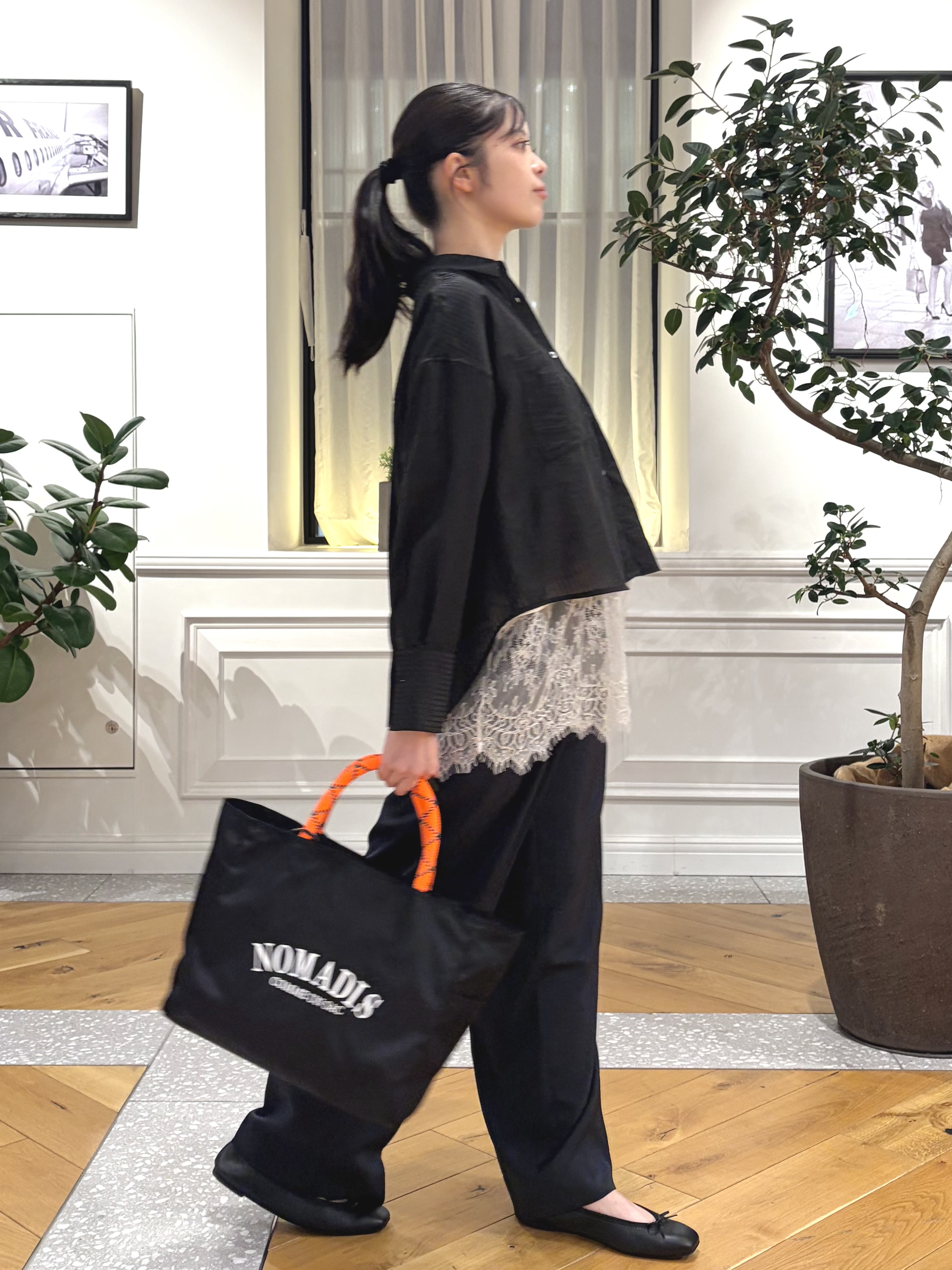 pupiさんの「DRESSTERIOR｜シアーストライプクロップドシャツ」を使ったコーディネート