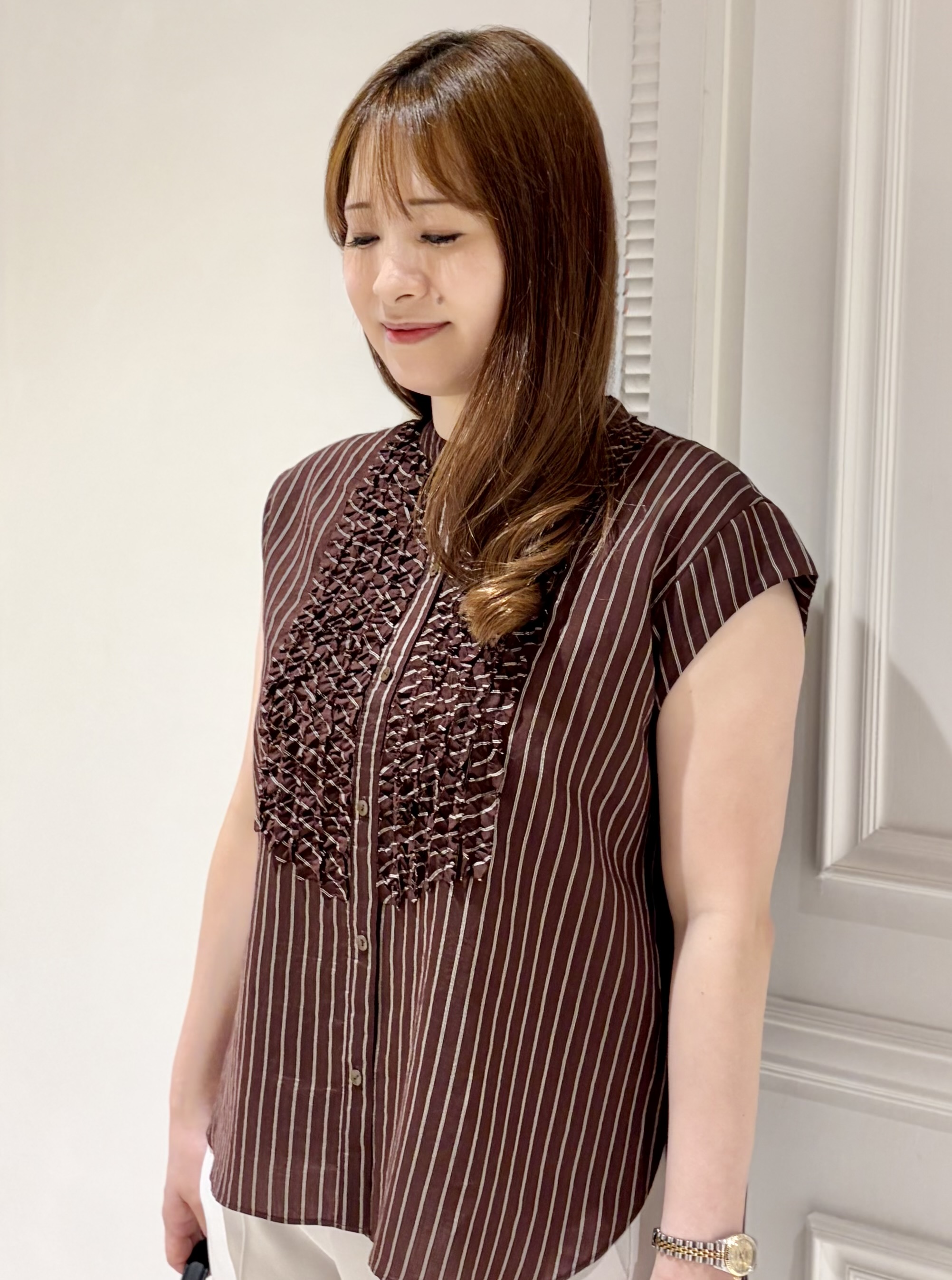 minowaさんの「DRESSTERIOR｜ストライプフレンチスリーブフリルブラウス」を使ったコーディネート