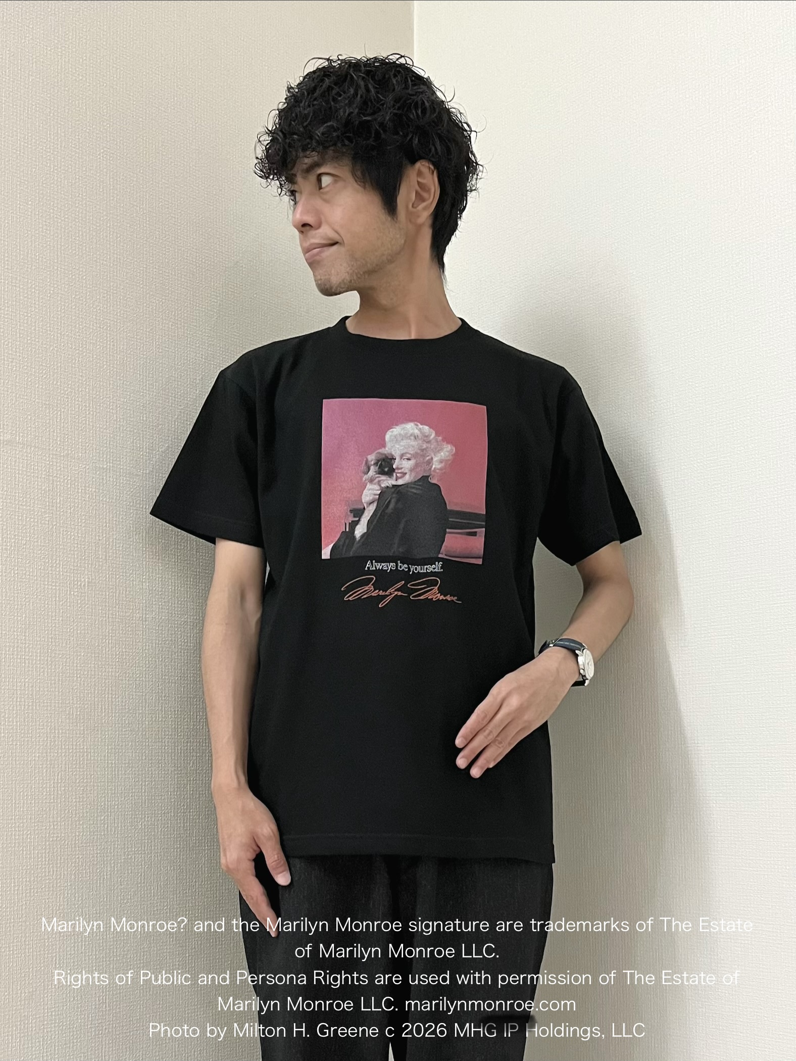 URAさんの「TAKEO KIKUCHI｜【別注】マリリン・モンロー/フォトTシャツ」を使ったコーディネート