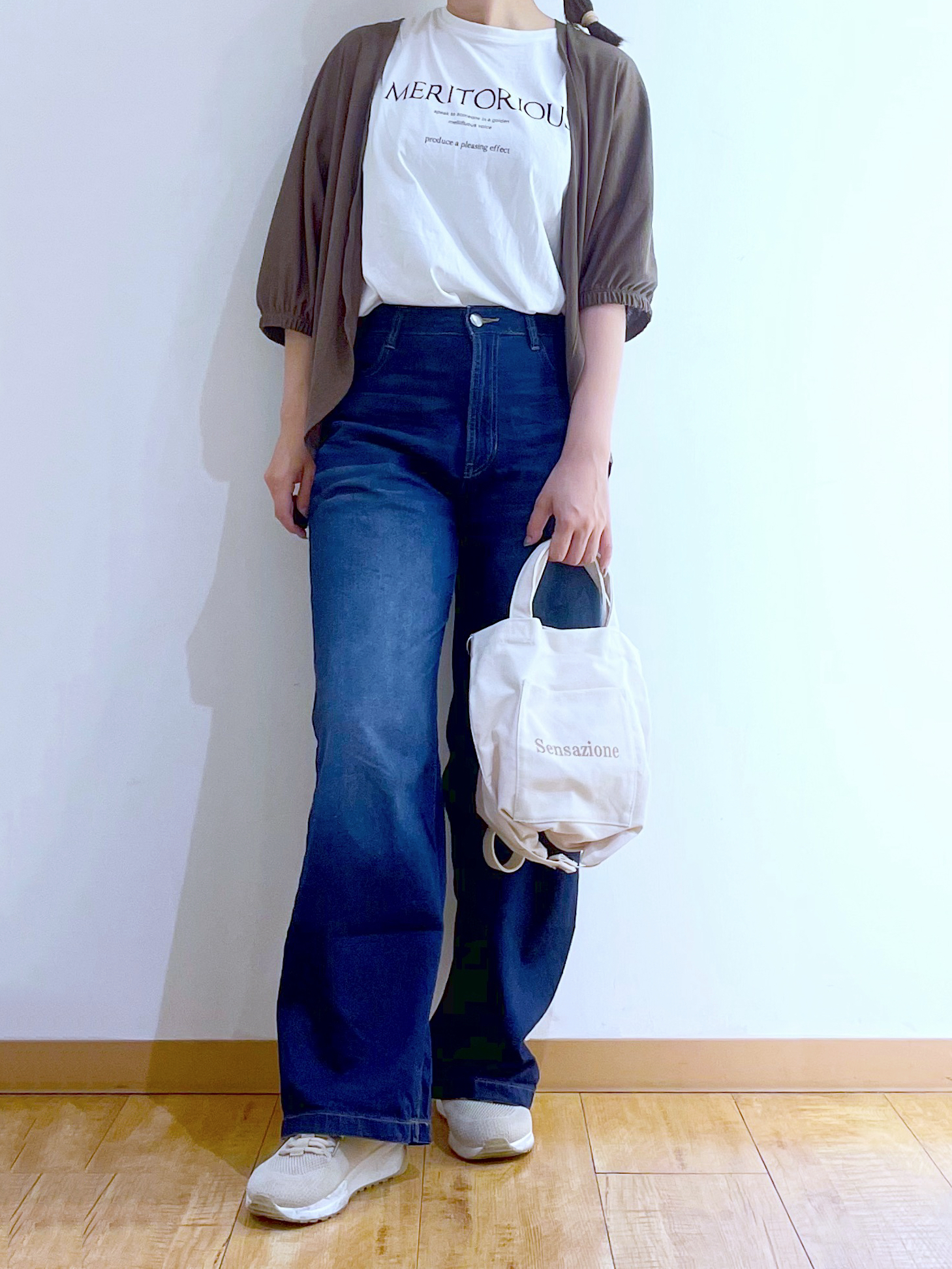 かのさんの「SHOO･LA･RUE｜【UV/体型カバー】冷房や朝晩の冷え込み対策にも さらとろ5分袖カーディガン」を使ったコーディネート