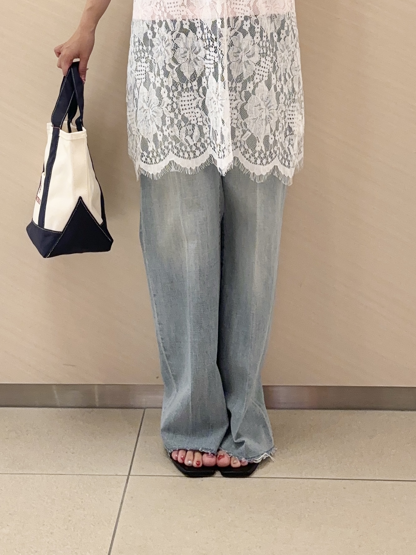 Rinaさんの「DRESSTERIOR｜【otonaMUSE5月号掲載】スキニーベルトサンダル」を使ったコーディネート