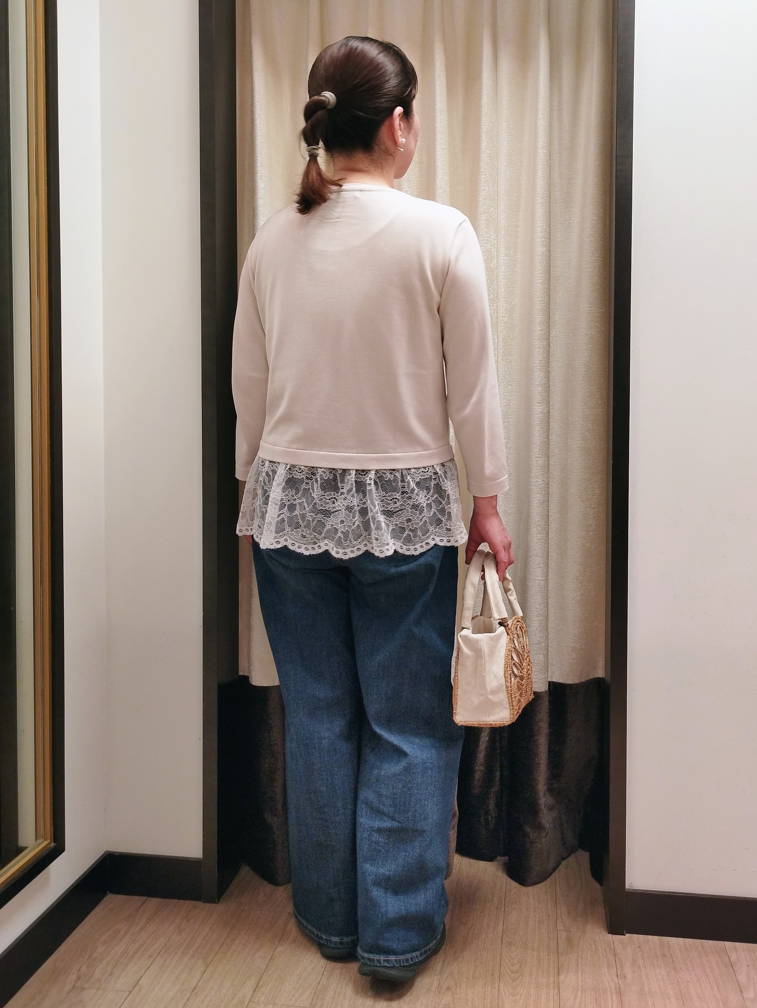junさんの「Reflect｜【手洗い可】レースデザインニットカーディガン」を使ったコーディネート