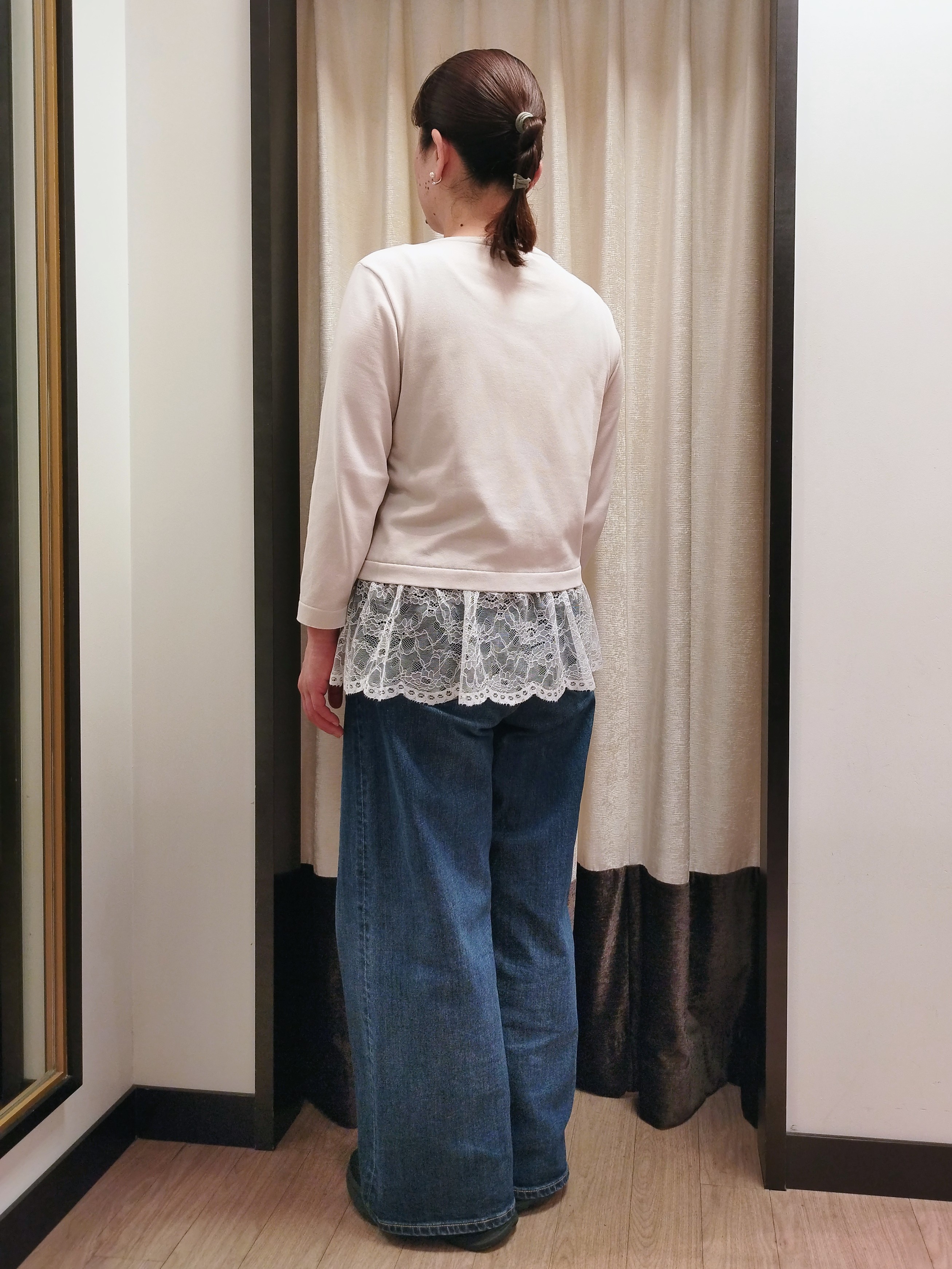 junさんの「Reflect｜【手洗い可】レースデザインニットカーディガン」を使ったコーディネート