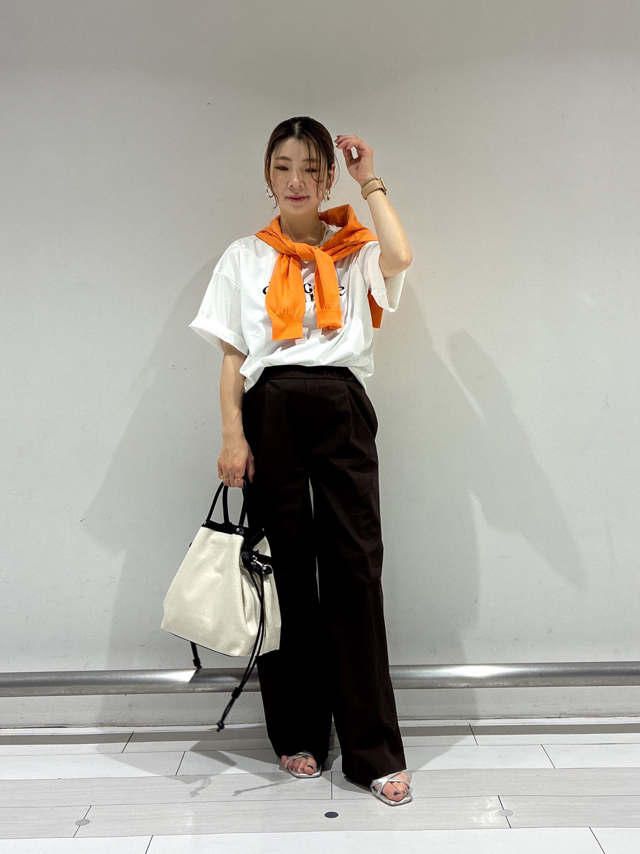Rinさんの「UNTITLED｜◆【9色展開/アンサンブル可】コットンクルーネックカーディガン」を使ったコーディネート