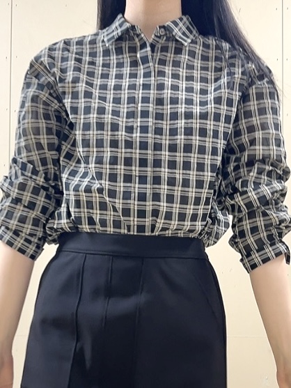 sechiさんの「UNTITLED｜シアーチェックシャツブラウス」を使ったコーディネート