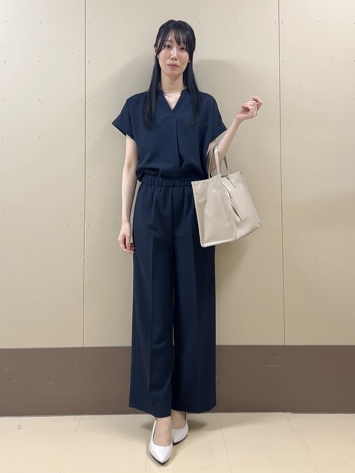 sechiさんの「UNTITLED｜【セットアップ可/UVカット】エアリークールブラウス」を使ったコーディネート