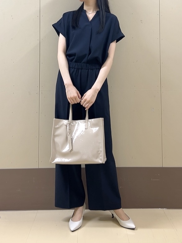 sechiさんの「UNTITLED｜【セットアップ可/UVカット】エアリークールブラウス」を使ったコーディネート