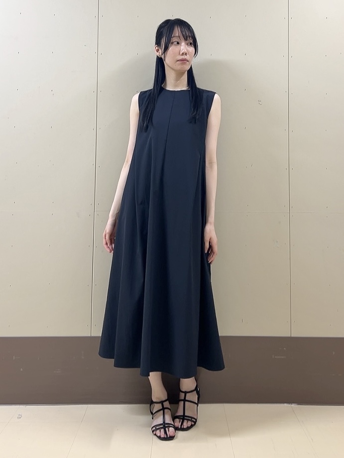sechiさんの「UNTITLED｜【すっきり秋羽織り/前開きボタン】ドライタッチ5分袖カーディガン」を使ったコーディネート