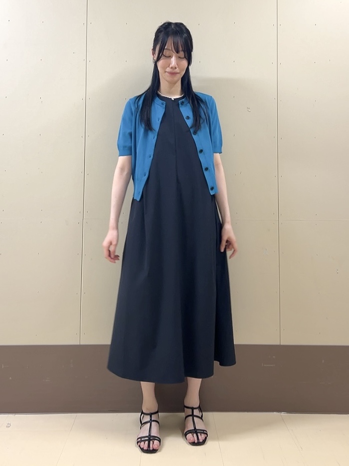 sechiさんの「UNTITLED｜【すっきり秋羽織り/前開きボタン】ドライタッチ5分袖カーディガン」を使ったコーディネート