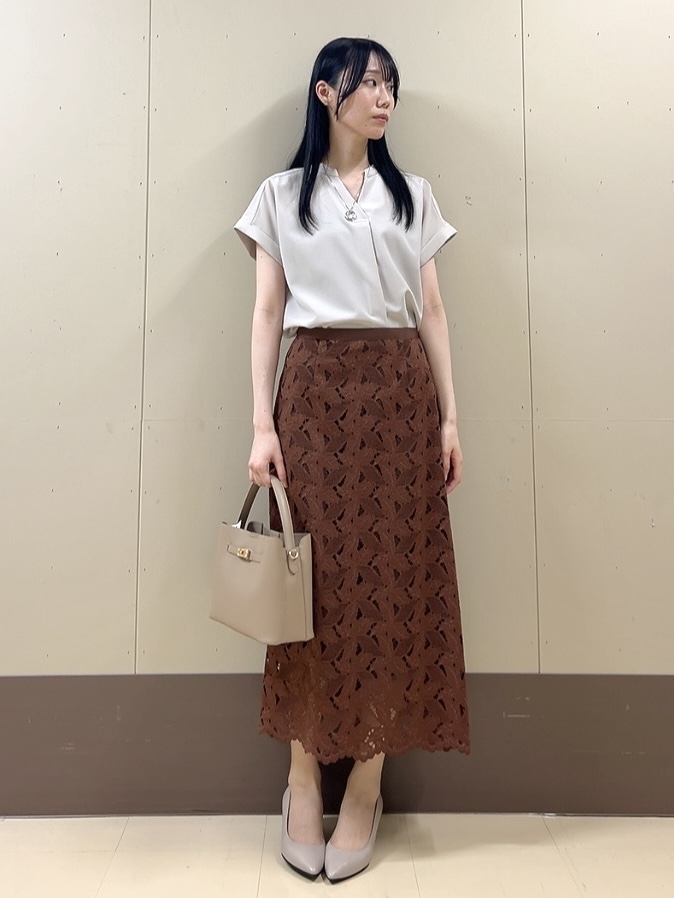 sechiさんの「UNTITLED｜【セットアップ可/UVカット】エアリークールブラウス」を使ったコーディネート