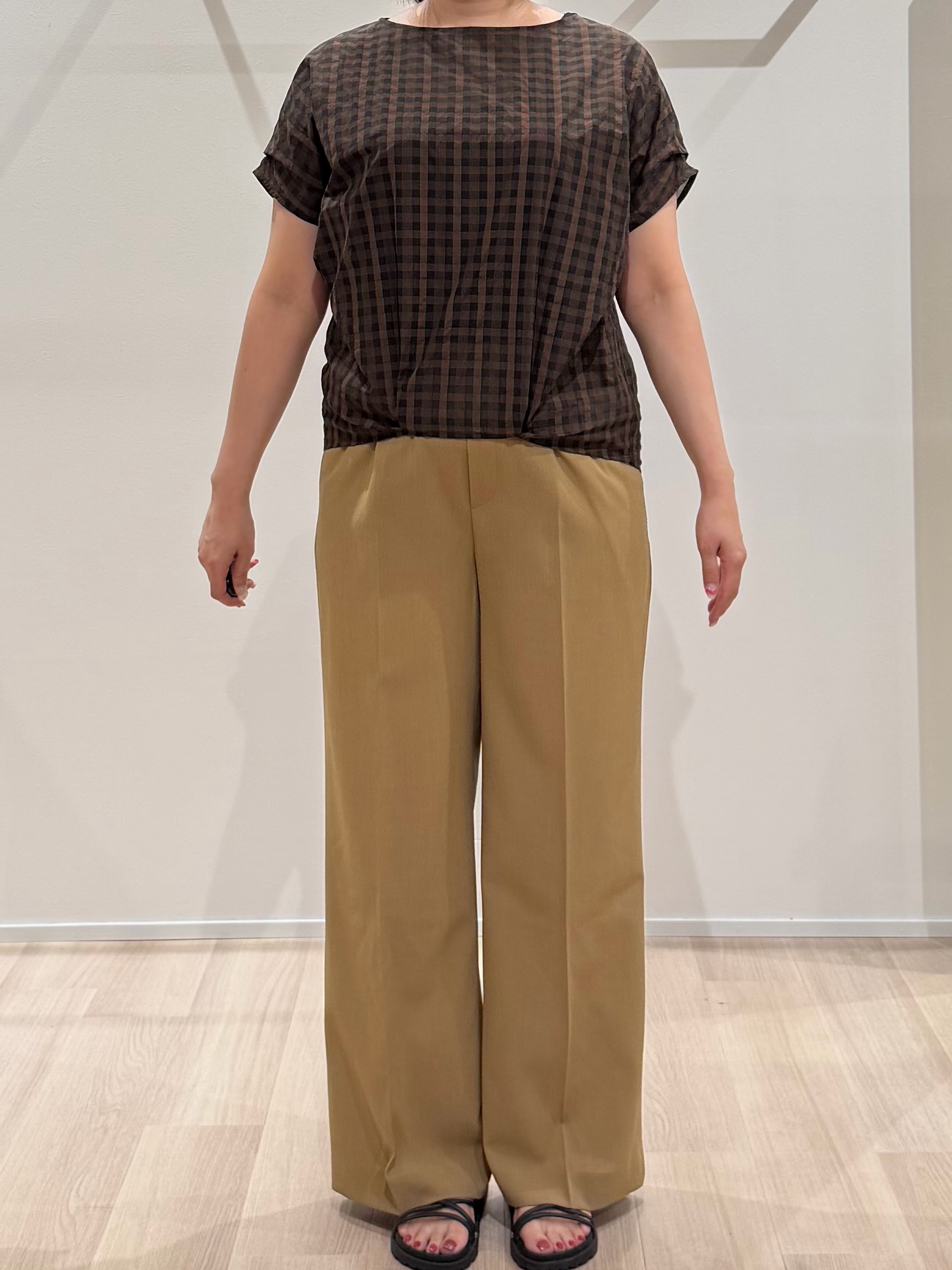 TOMOMIさんの「UNTITLED｜【秋めきシャツ/体型カバー】シアーチェックブラウス」を使ったコーディネート