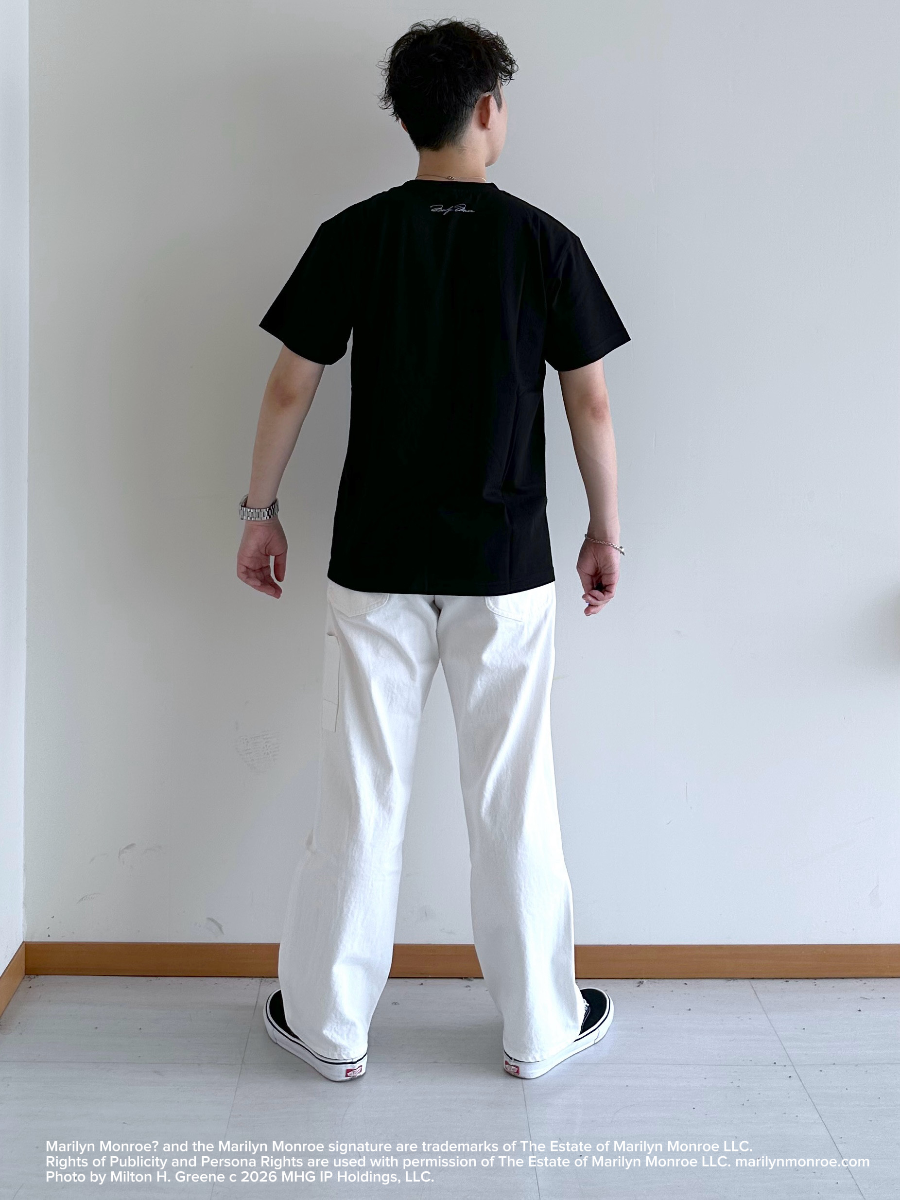 イッシーさんの「TAKEO KIKUCHI｜【別注】マリリン・モンロー/フォトTシャツ」を使ったコーディネート