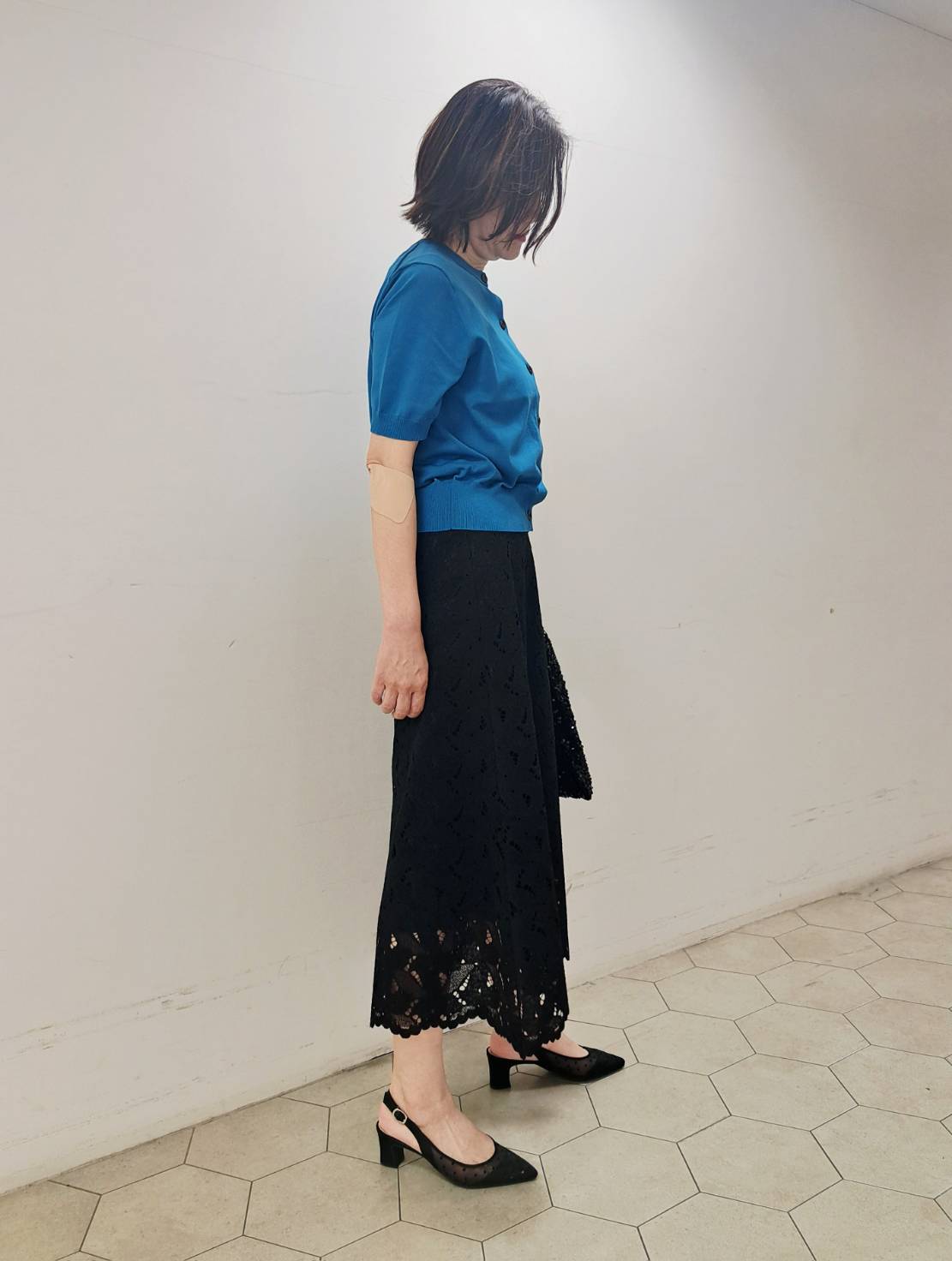 姉さんさんの「UNTITLED｜【すっきり秋羽織り/前開きボタン】ドライタッチ5分袖カーディガン」を使ったコーディネート