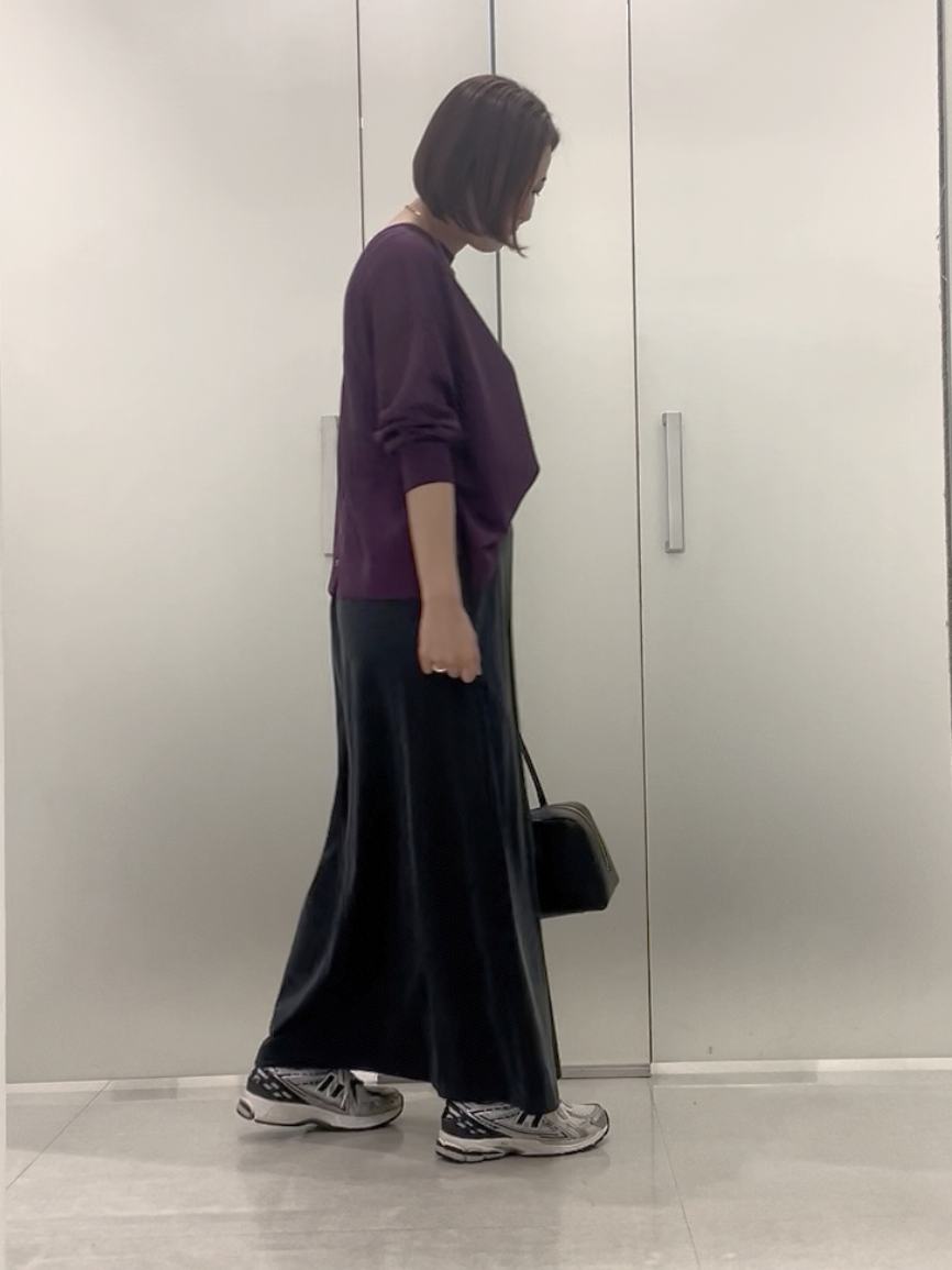 まどかさんの「UNTITLED｜【アンサンブル可/秋羽織り/シアー】前後2WAYカーディガン」を使ったコーディネート