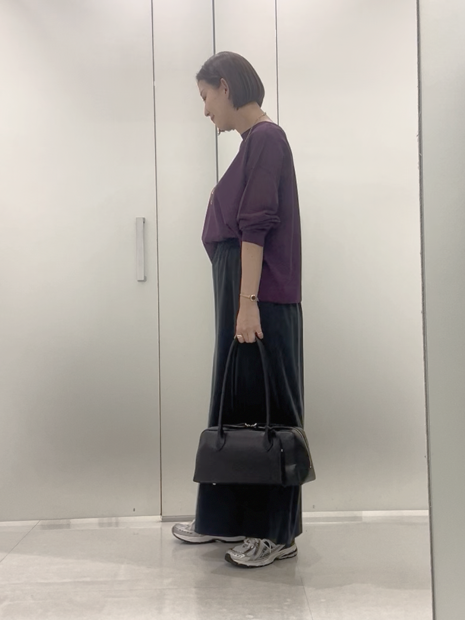 まどかさんの「UNTITLED｜【アンサンブル可/秋羽織り/シアー】前後2WAYカーディガン」を使ったコーディネート