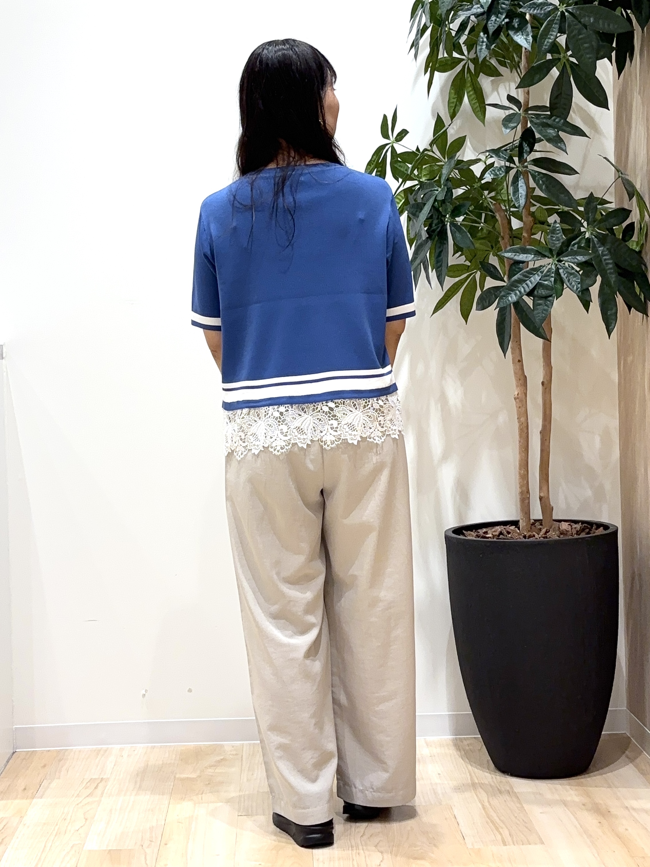 miraiさんの「grove｜【シリーズ累計36万枚／UVカット・洗濯機OK】やわらかドライタッチレースドッキングニット」を使ったコーディネート