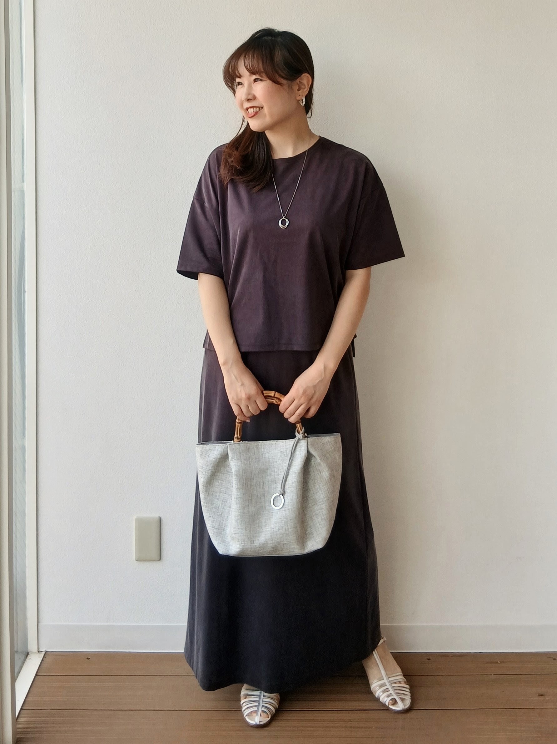 なみきさんの「UNTITLED｜【きれいめTシャツ/セットアップ可】ヴィンテージライクプルオーバー」を使ったコーディネート