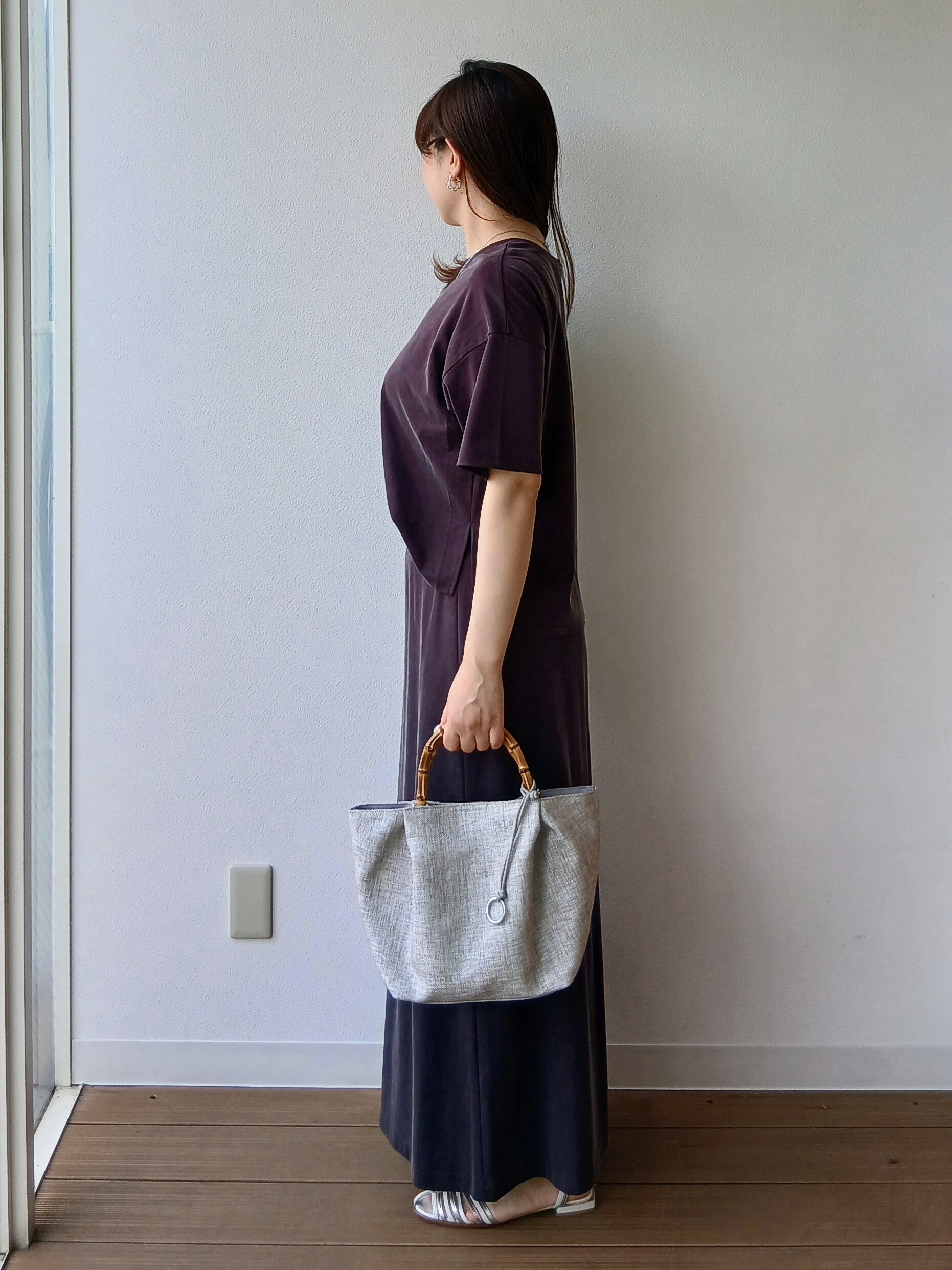 なみきさんの「UNTITLED｜【きれいめTシャツ/セットアップ可】ヴィンテージライクプルオーバー」を使ったコーディネート