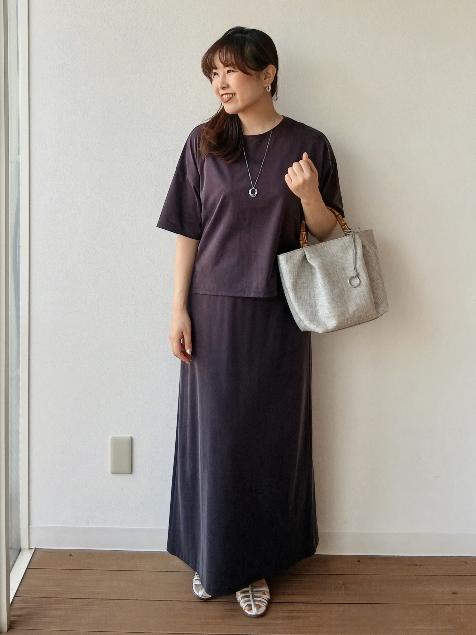 なみきさんの「UNTITLED｜【きれいめTシャツ/セットアップ可】ヴィンテージライクプルオーバー」を使ったコーディネート