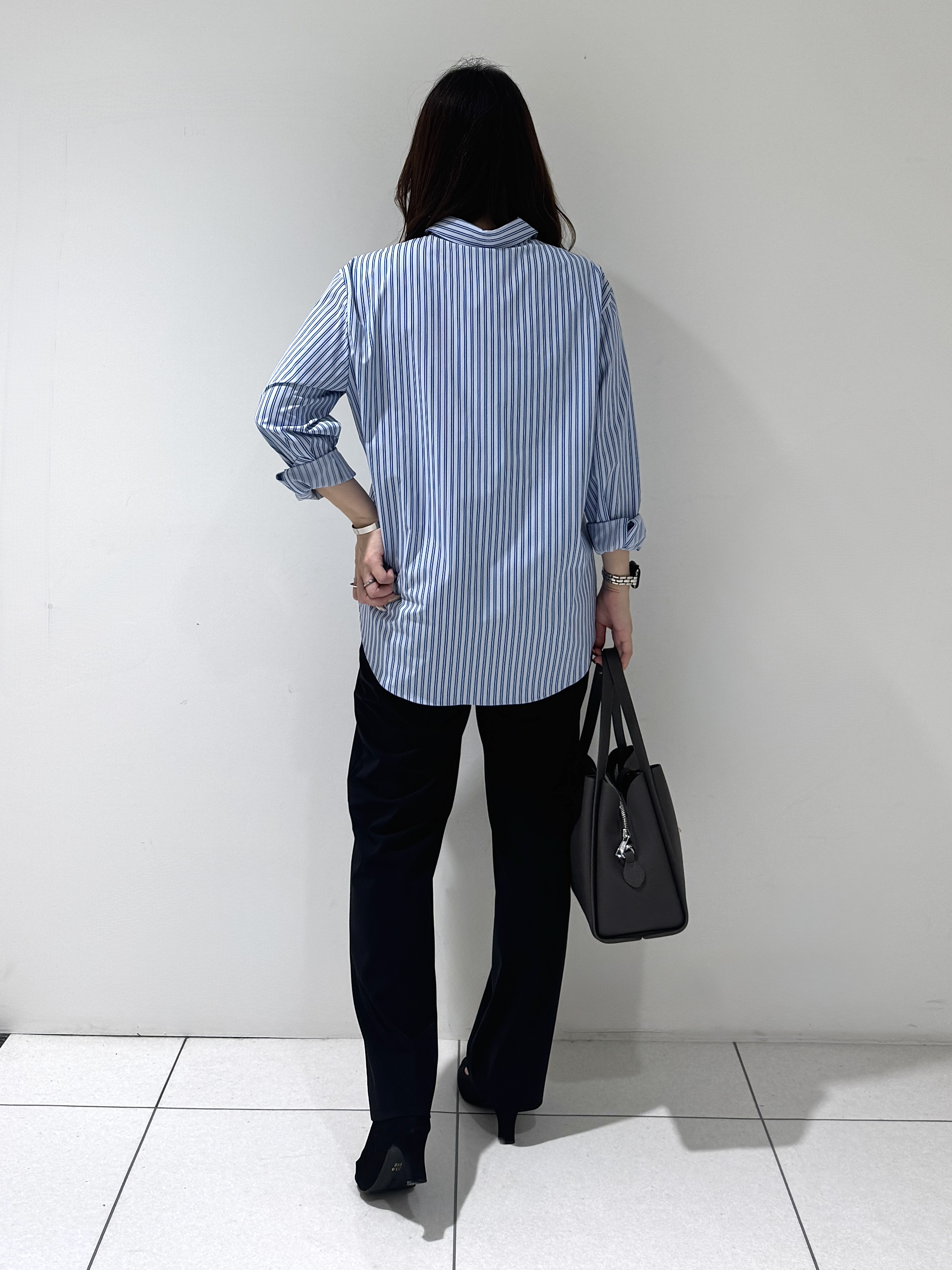 そんさんの「INDIVI｜【UV／接触冷感／高ストレッチ】フロントタックシャツ」を使ったコーディネート
