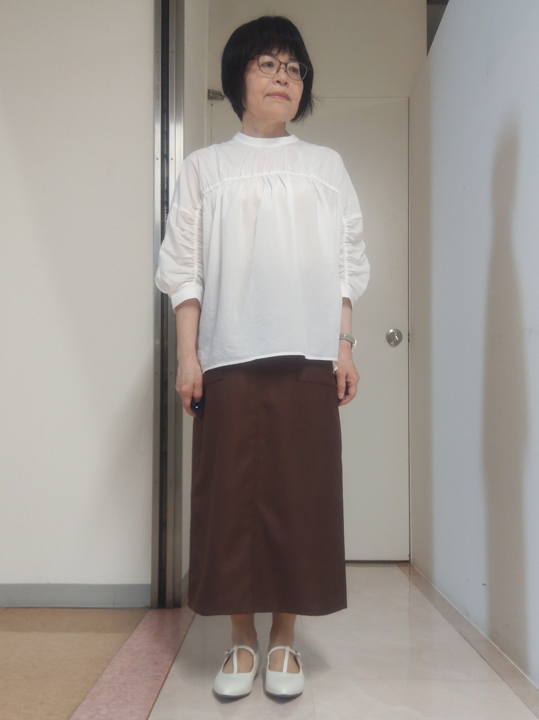 tokuさんの「Reflect｜【手洗い可】プチハイネック ギャザーブラウス」を使ったコーディネート