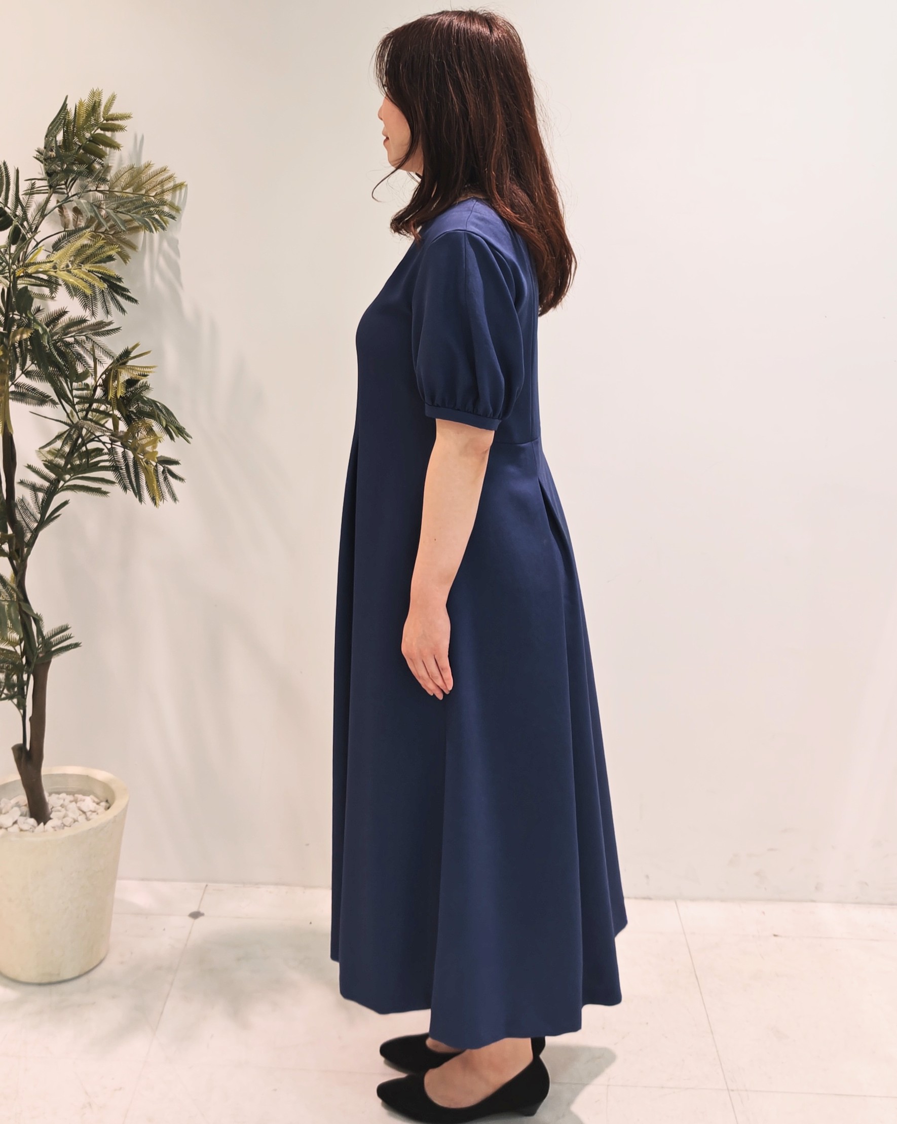 Miさんの「COUP DE CHANCE｜【手洗い可／日本製】サックワンピース」を使ったコーディネート