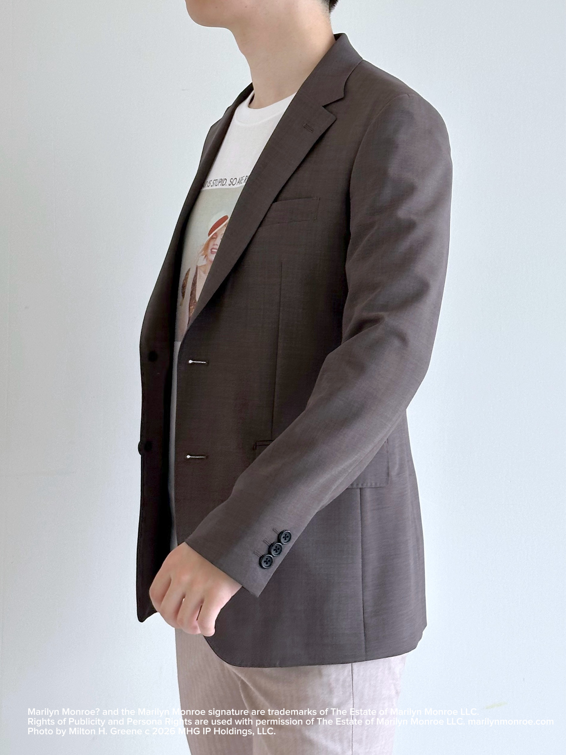 イッシーさんの「TAKEO KIKUCHI｜【BOWLER HAT LABEL】トロピカルシャンブレージャケット」を使ったコーディネート