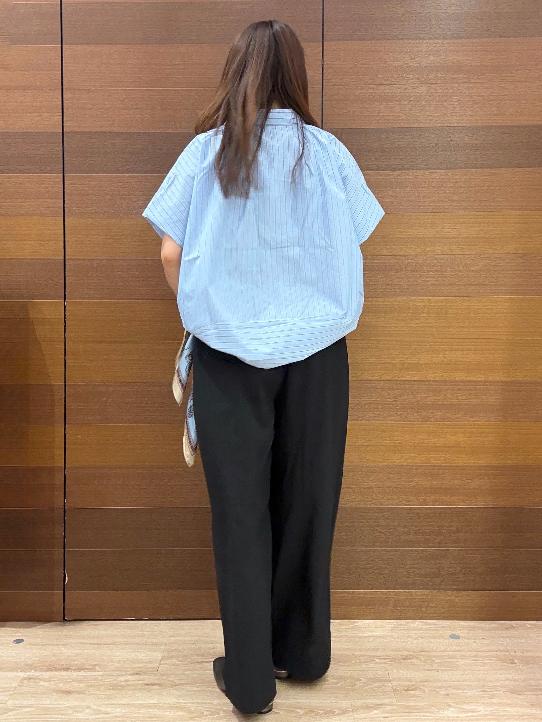 maichiさんの「OPAQUE.CLIP｜タックニュアンスフォルムシャツ【洗濯機OK】」を使ったコーディネート