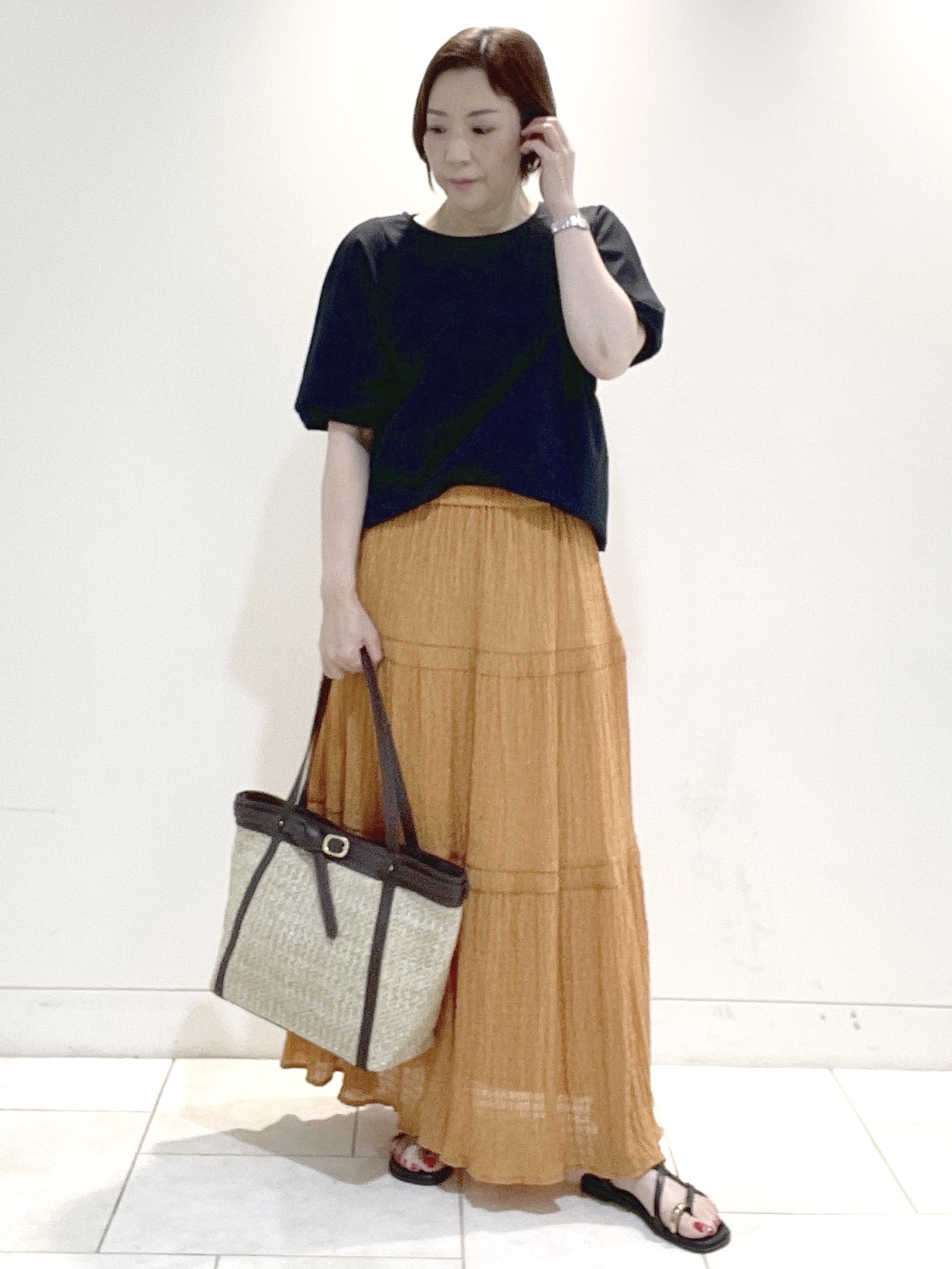 フミさんの「Reflect｜【UVカット／接触冷感／吸水速乾】ギャザースリーブカットソー」を使ったコーディネート