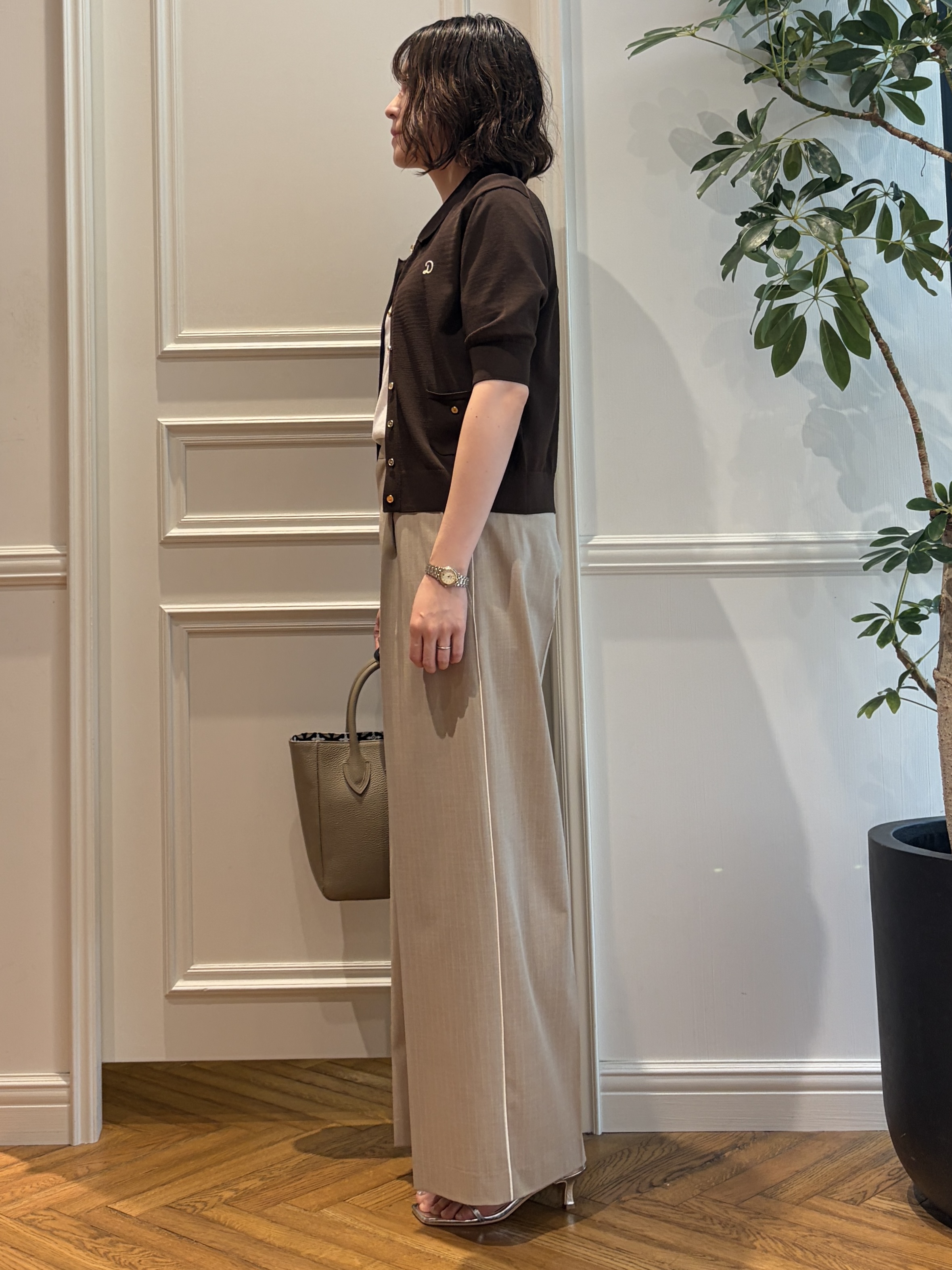 nakaoさんの「DRESSTERIOR｜【セットアップ可/ウォッシャブル】ストライプ2WAYストレッチ サイドラインパンツ」を使ったコーディネート