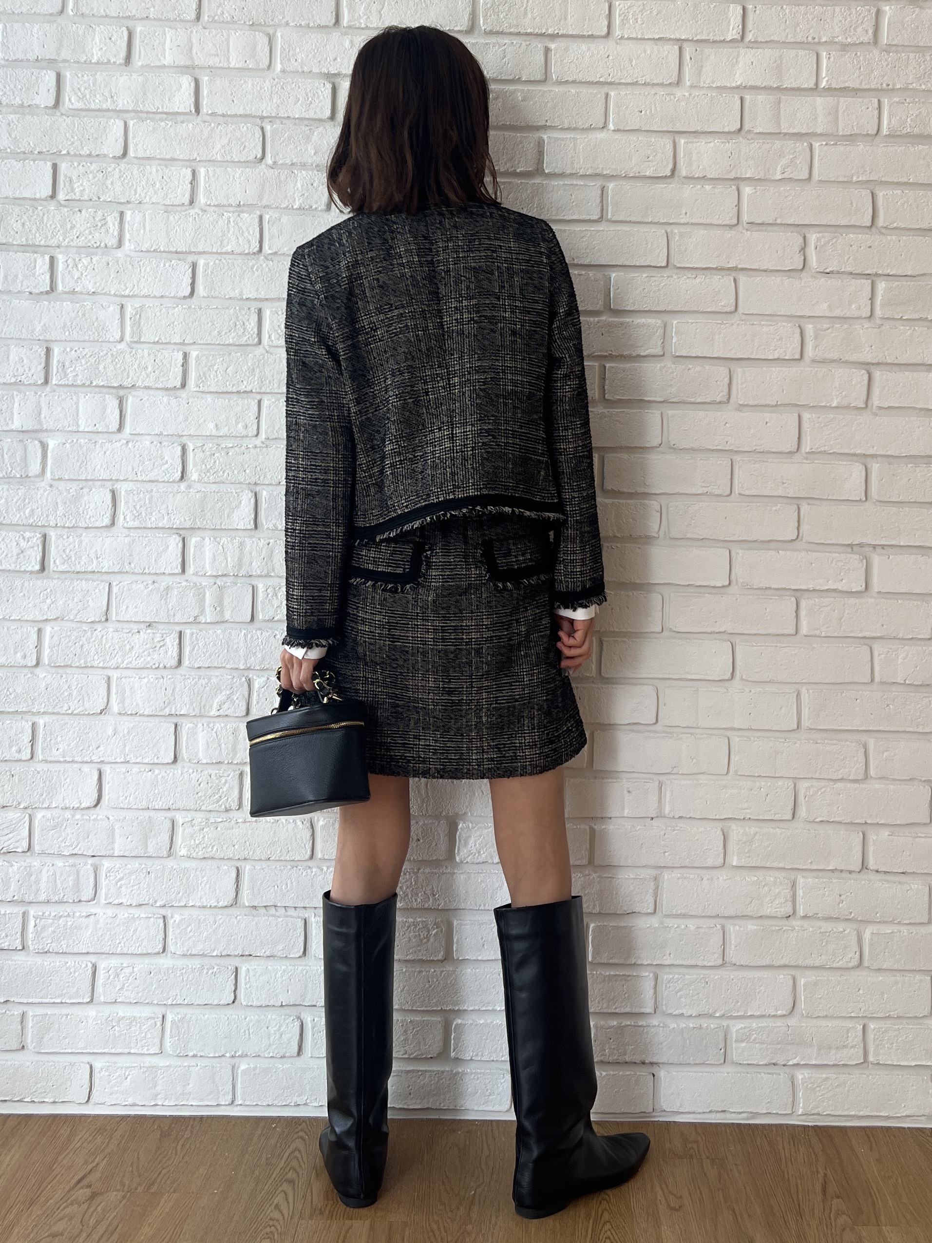 misaさんの「DRESSTERIOR｜◆MILOS（ミロス）チェーン付きバニティバッグ」を使ったコーディネート