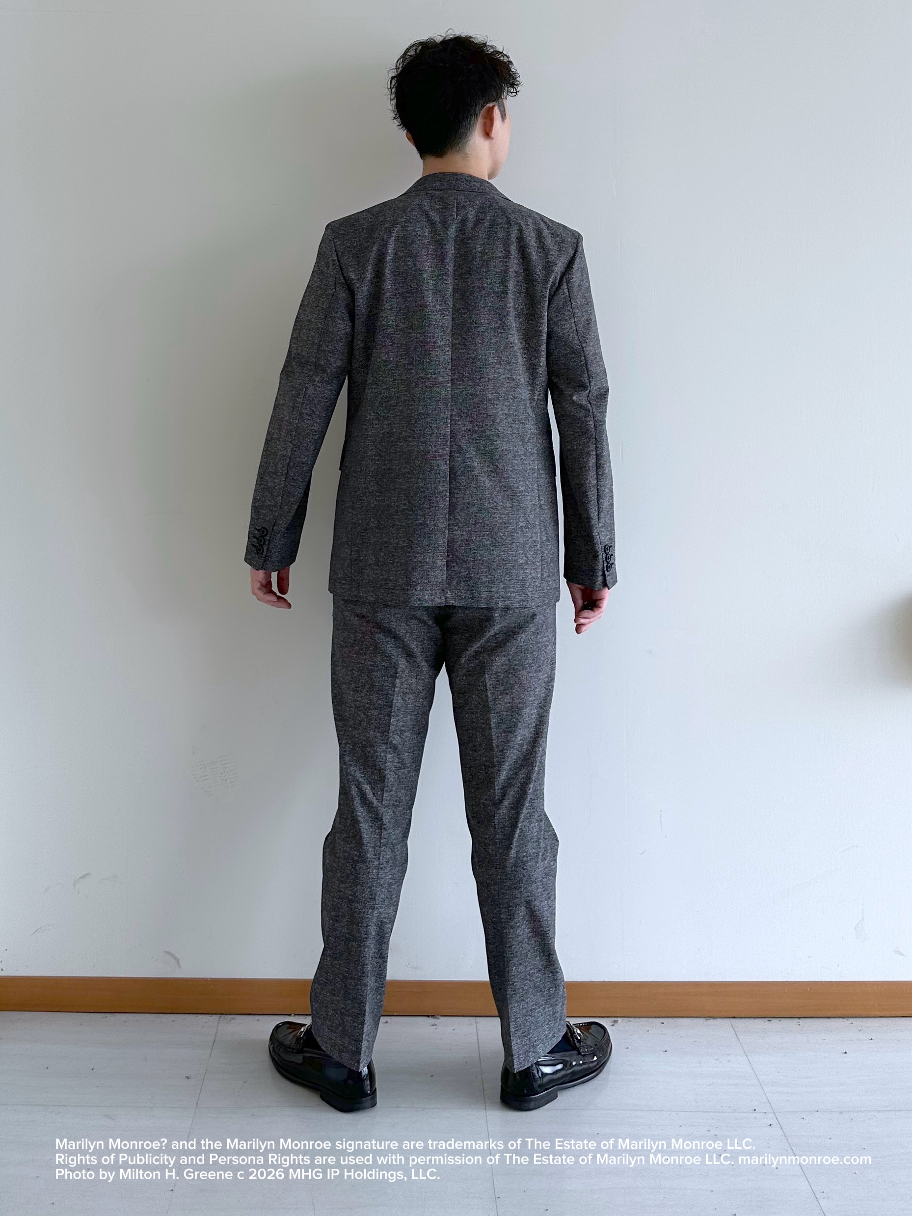 イッシーさんの「TAKEO KIKUCHI｜【抗菌防臭】COOL DOTS（R）ドビープリント ジャケット」を使ったコーディネート