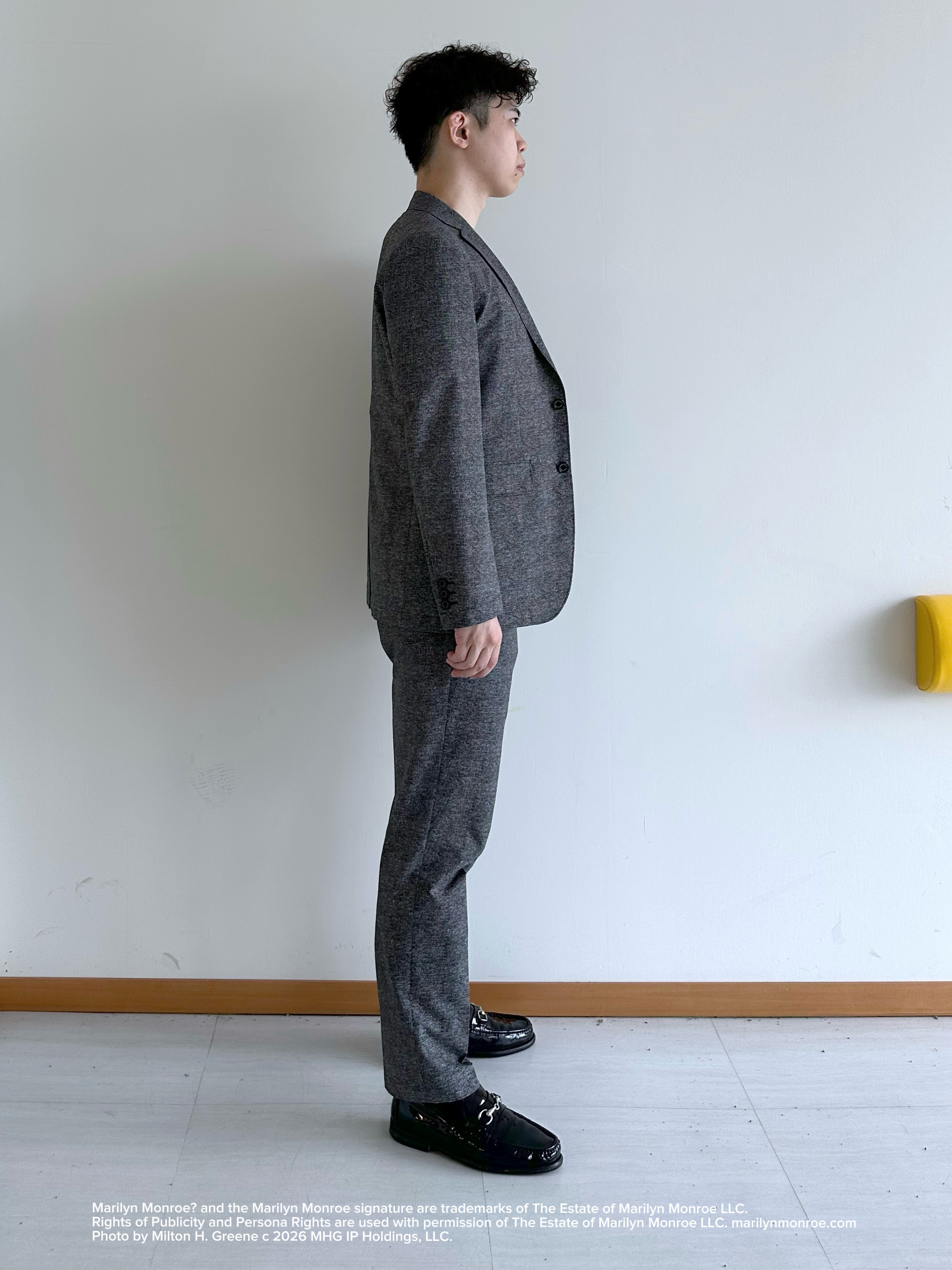 イッシーさんの「TAKEO KIKUCHI｜【抗菌防臭】COOL DOTS（R）ドビープリント ジャケット」を使ったコーディネート