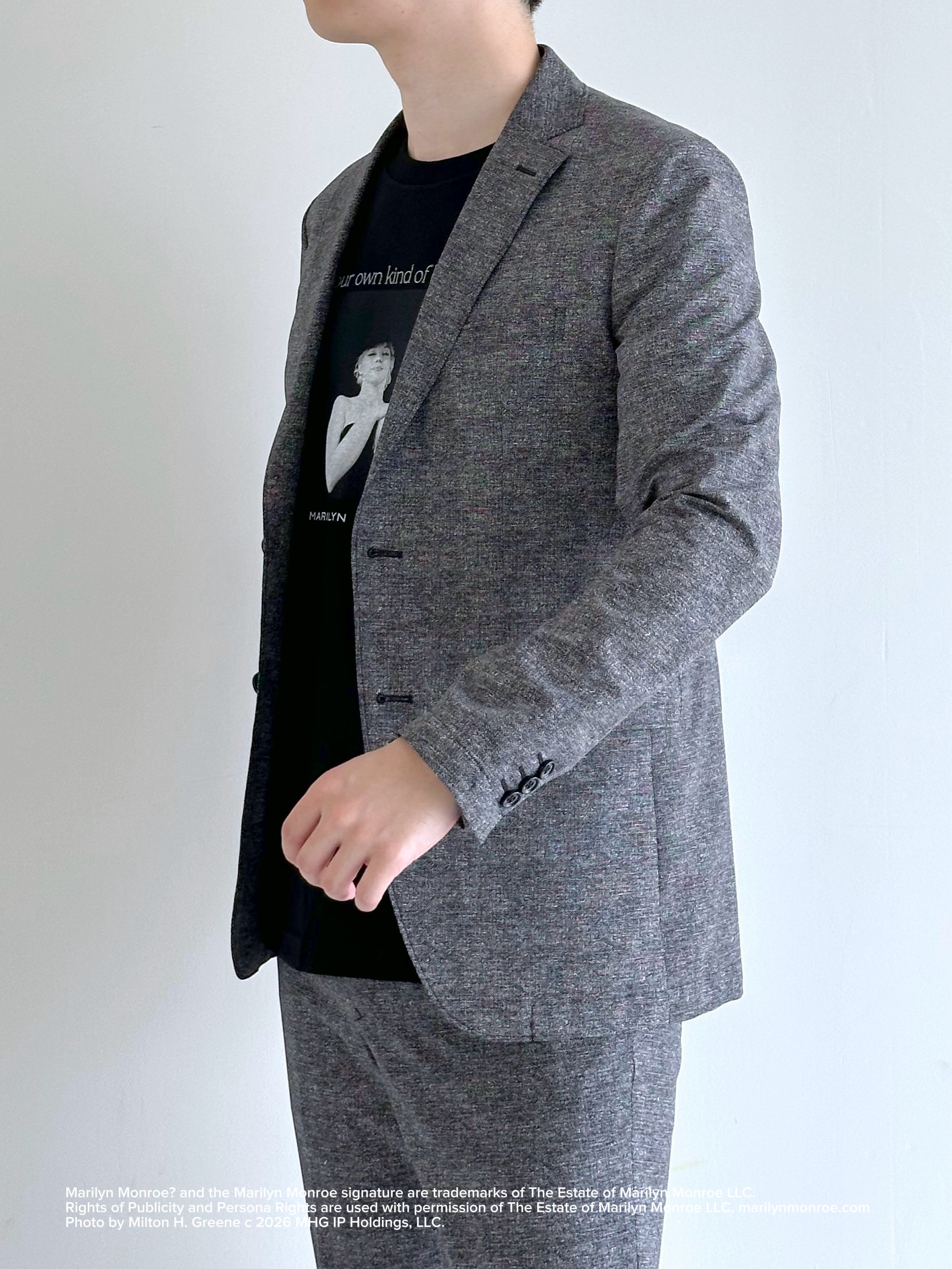 イッシーさんの「TAKEO KIKUCHI｜【抗菌防臭】COOL DOTS（R）ドビープリント ジャケット」を使ったコーディネート