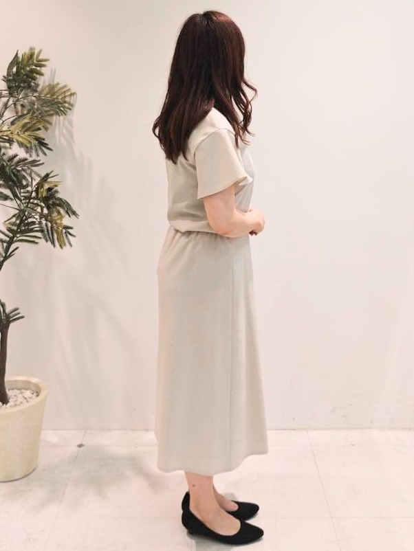 Miさんの「COUP DE CHANCE｜【手洗い可／日本製】リネンライク フリル袖ブラウス」を使ったコーディネート
