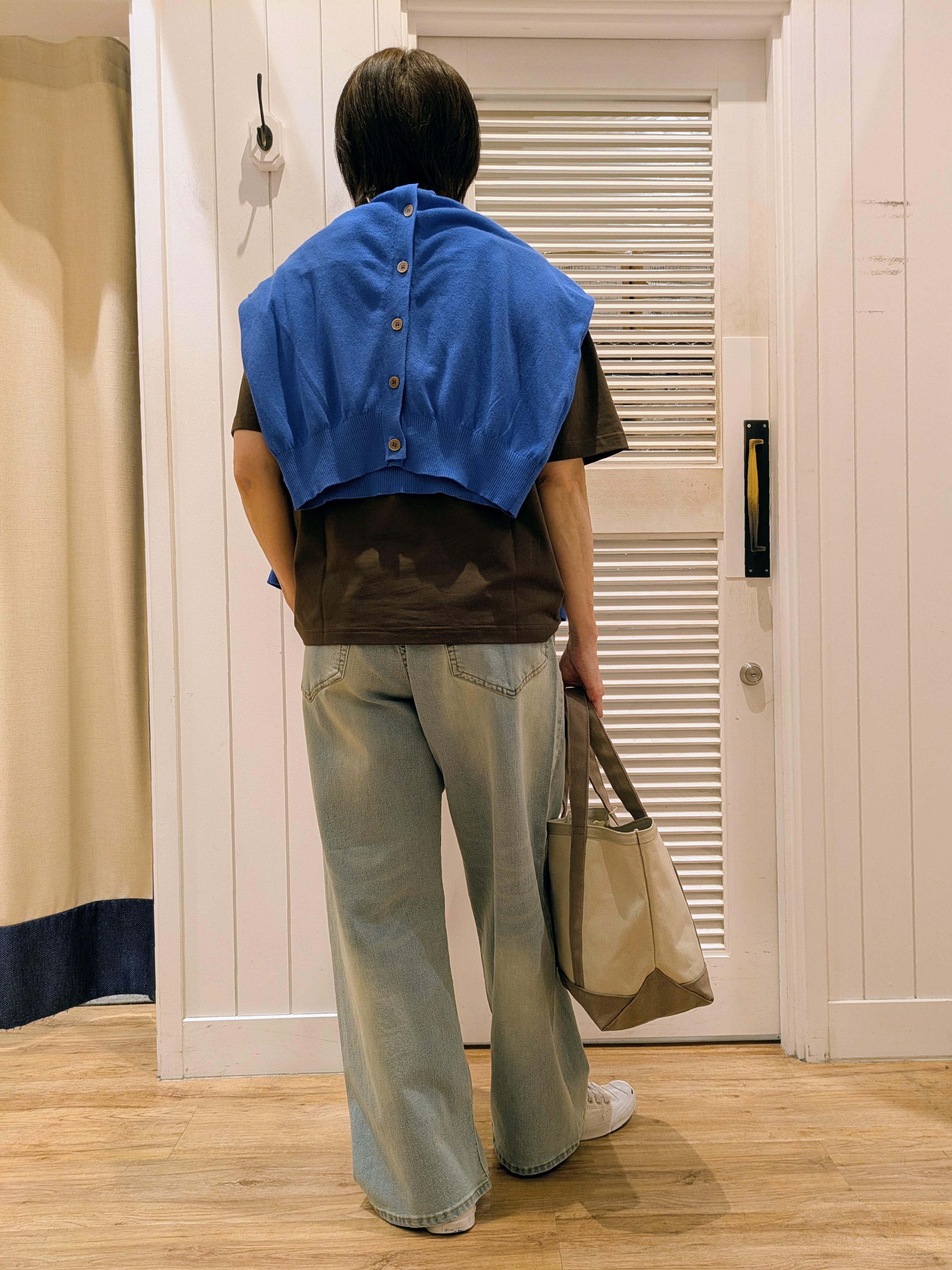 Asaさんの「Dessin｜グラフィックデザイン Tシャツ」を使ったコーディネート