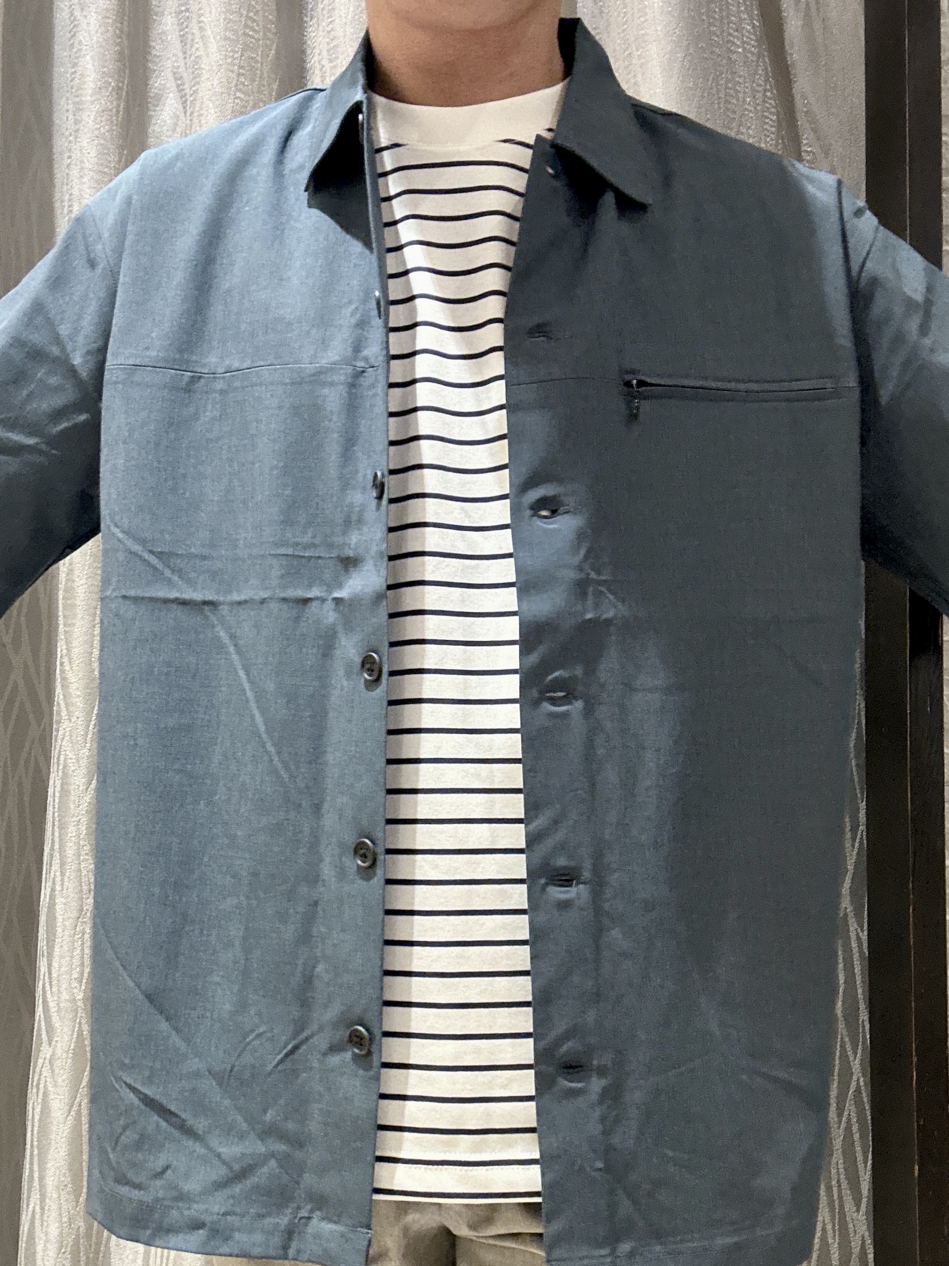 KENJI Iさんの「THE SHOP TK｜【吸水速乾／防シワ／マシンウォッシャブル】ハイドロクール 半袖シャツ」を使ったコーディネート