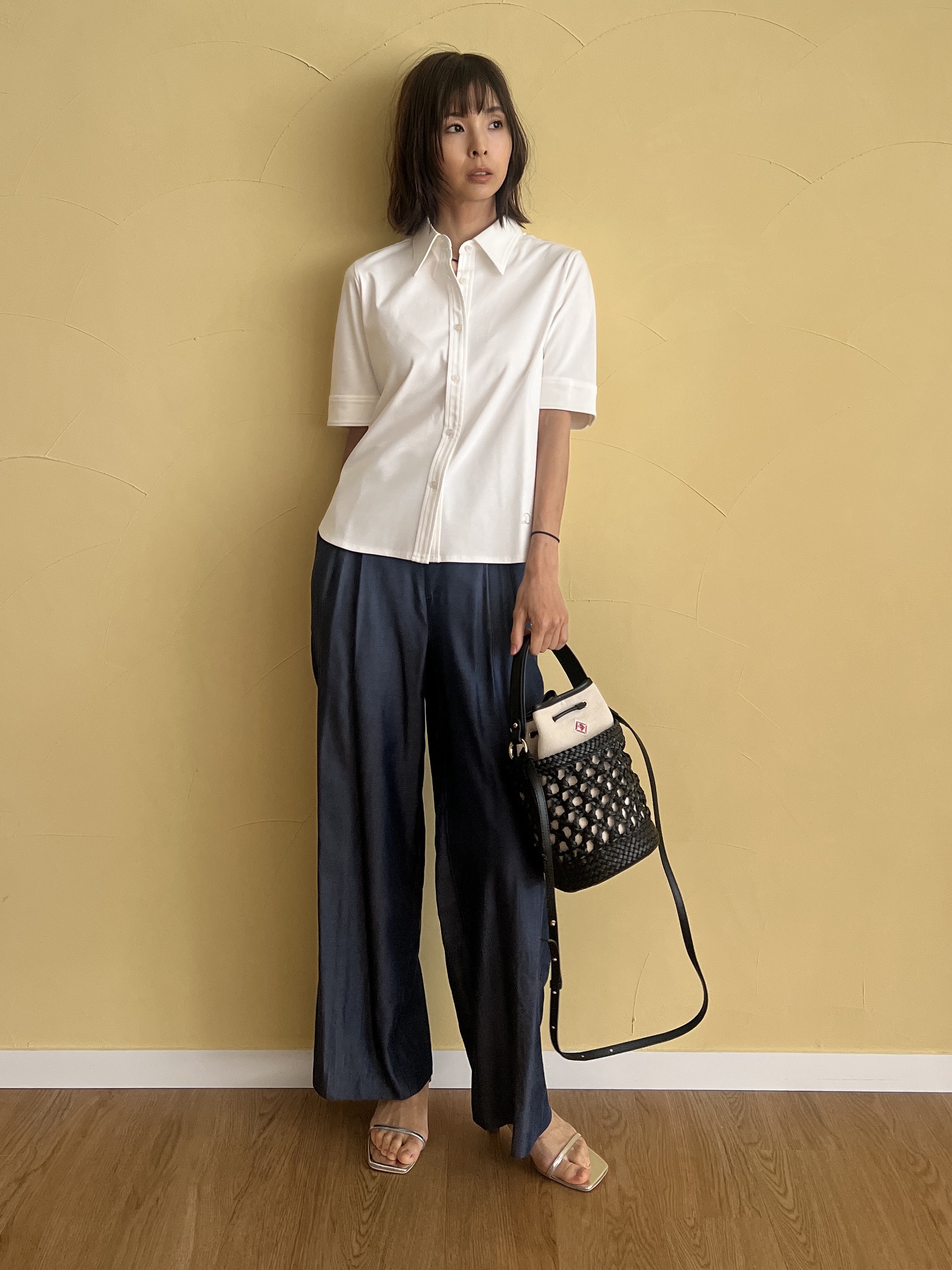 misaさんの「DRESSTERIOR｜【接触冷感／抗菌防臭／消臭】ICE CLEAR COTTON ハーフスリーブシャツ」を使ったコーディネート