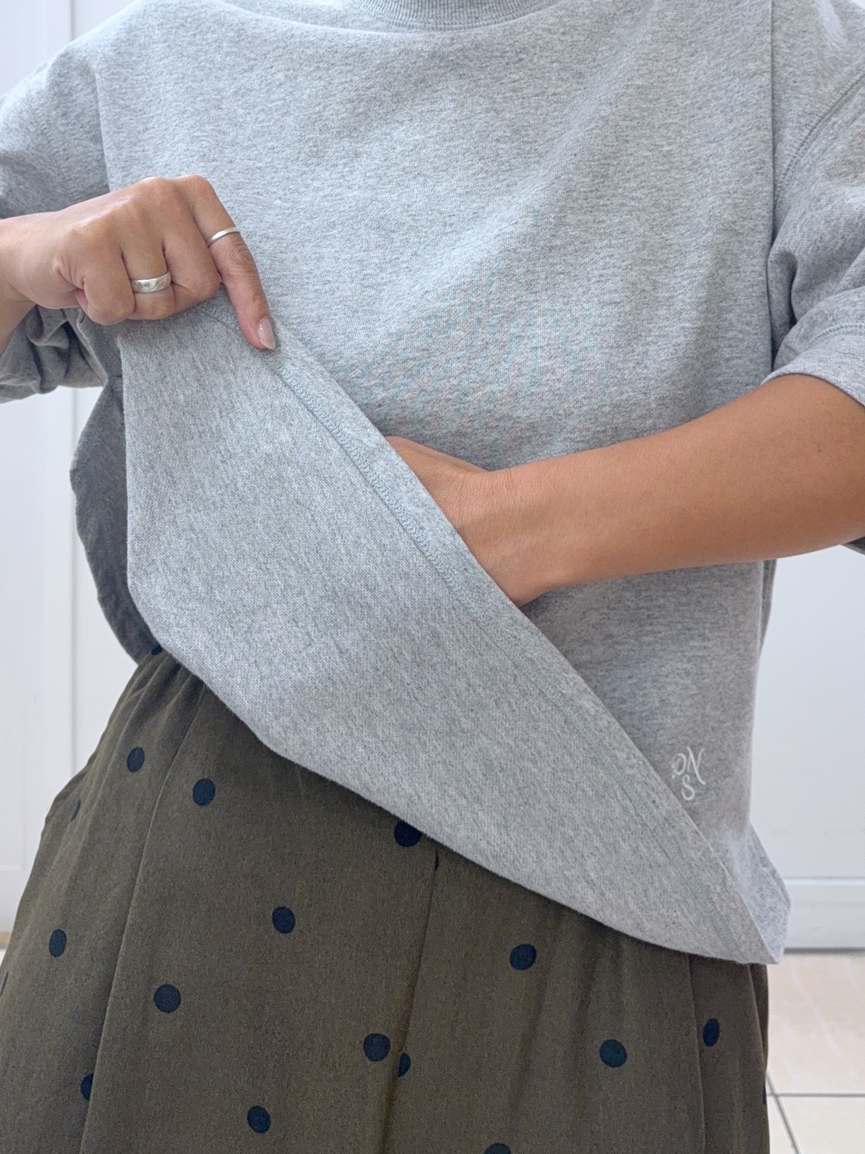 Osawaさんの「Dessin｜【高レビュー/洗える/XS-L】バックヘンリーミニ裏毛 5分袖」を使ったコーディネート
