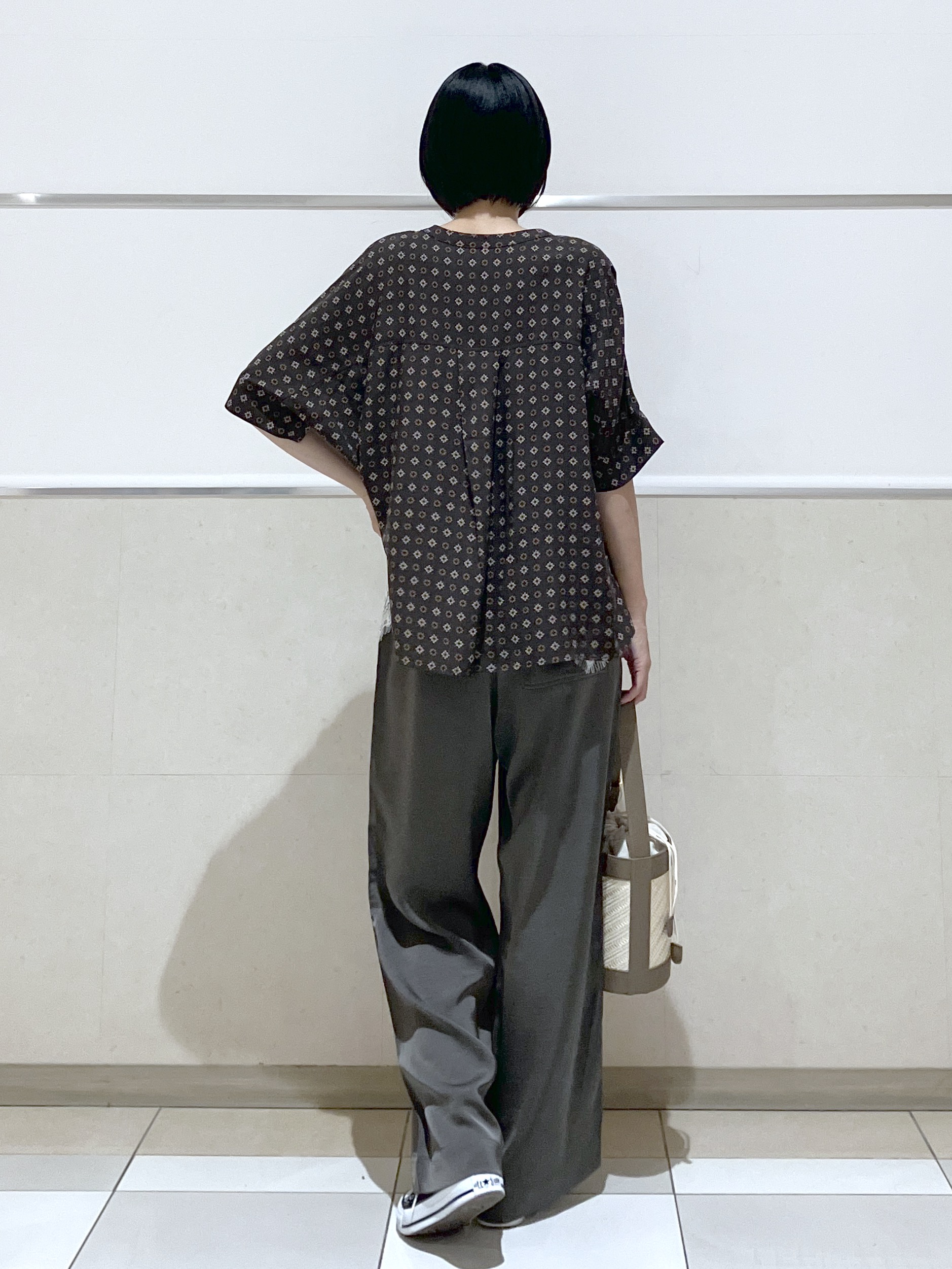 eriko さんの「Dessin｜【セットアップ可】小紋柄プリント スキッパーシャツ」を使ったコーディネート