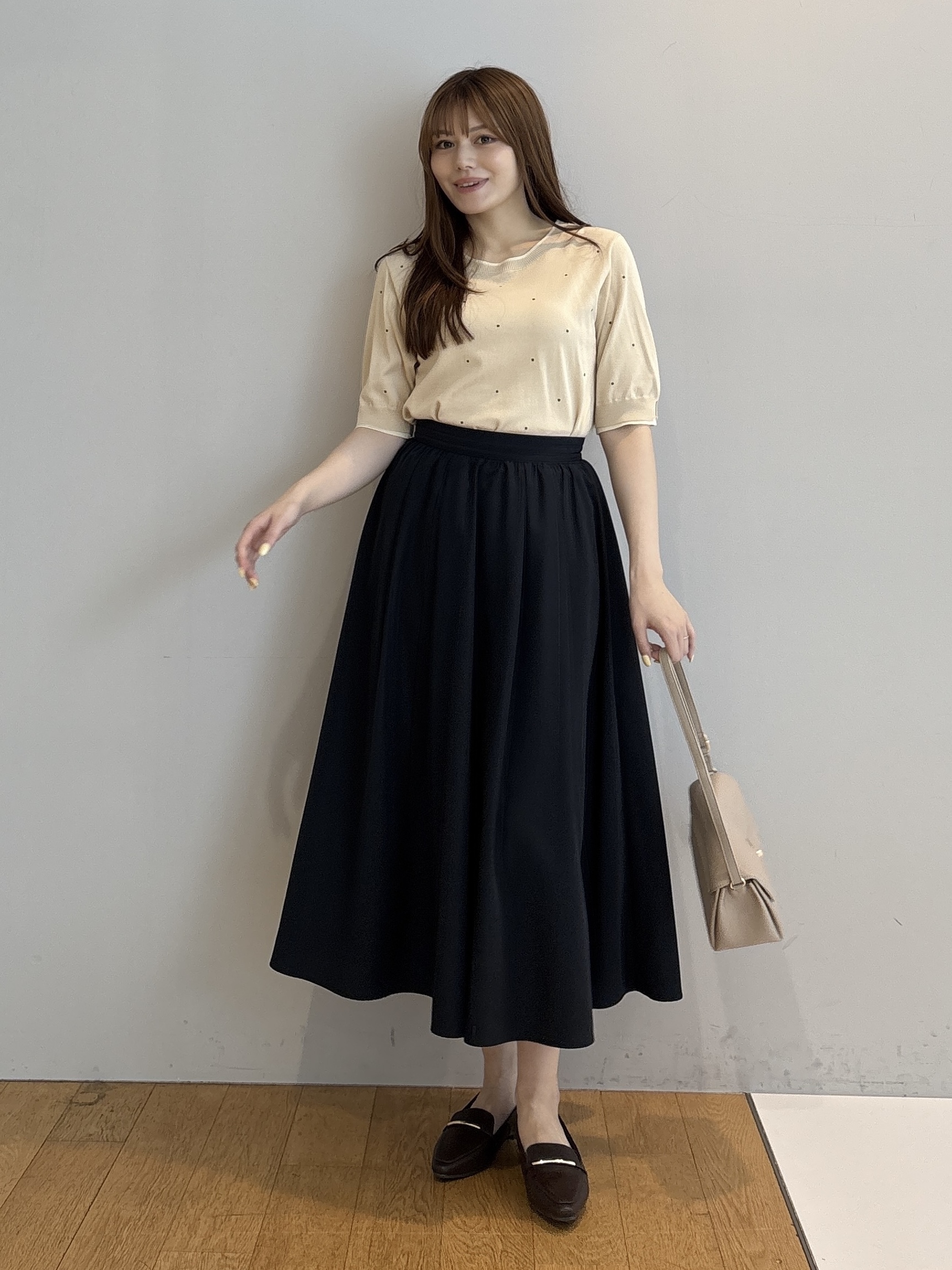 sayaさんの「grove｜【1枚で着映え】ドット刺しゅうニットプルオーバー」を使ったコーディネート