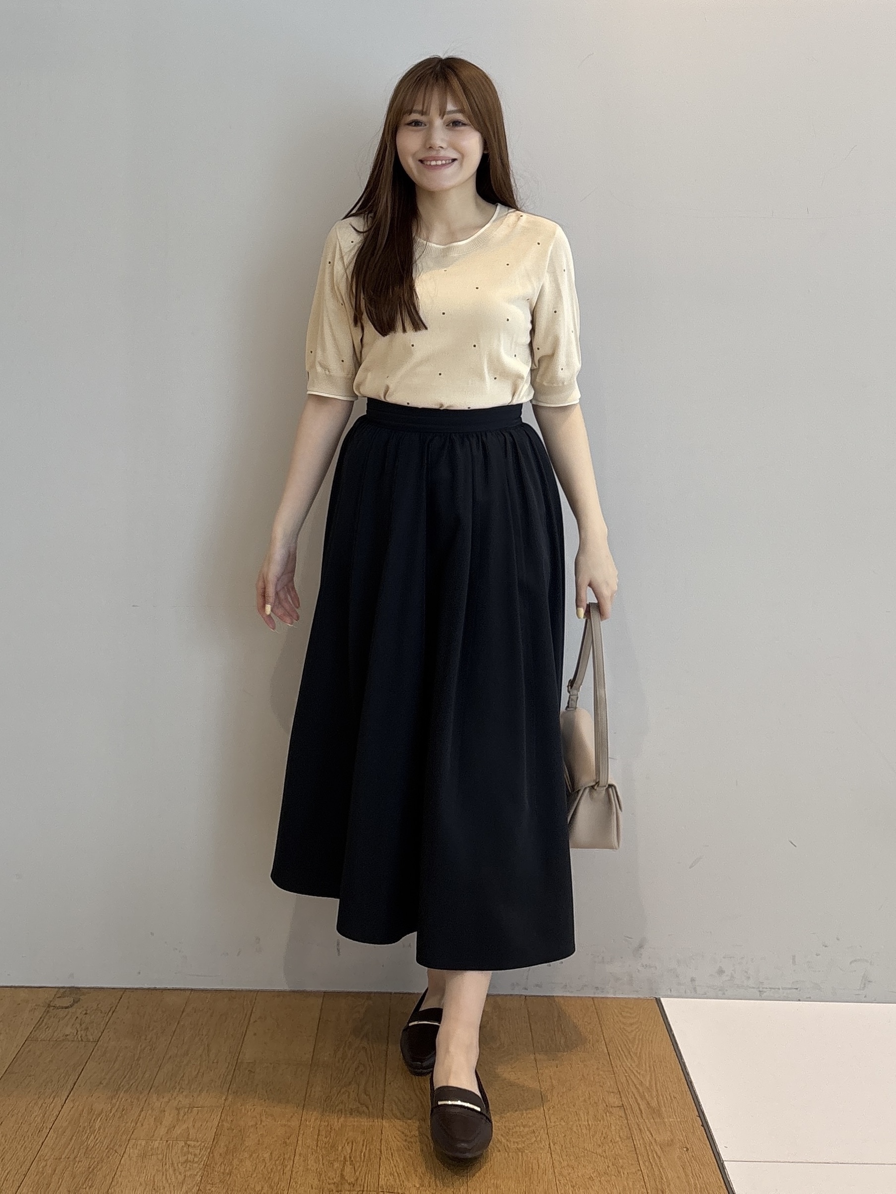 sayaさんの「grove｜【1枚で着映え】ドット刺しゅうニットプルオーバー」を使ったコーディネート