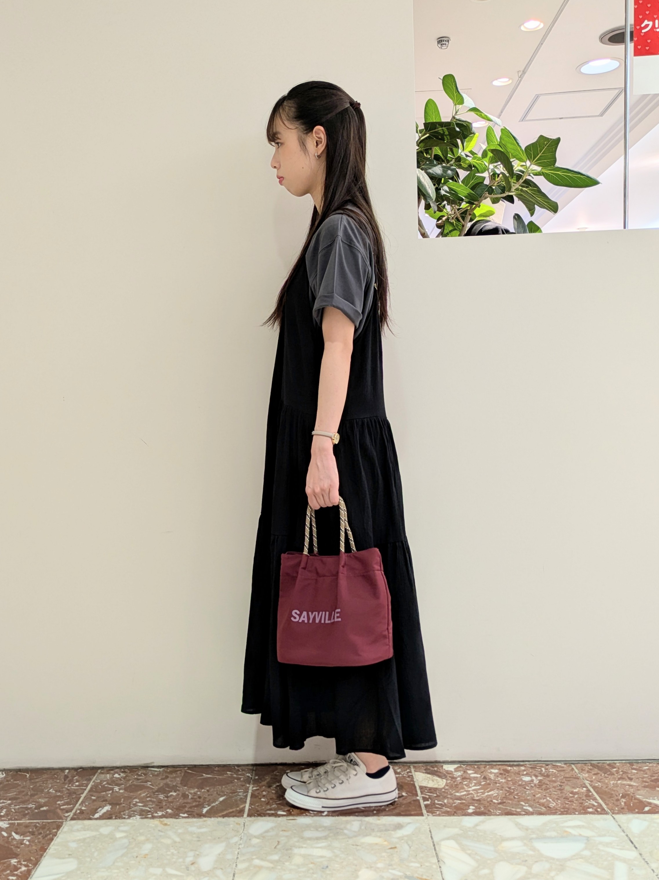 冨澤麻里さんの「Dessin｜コットンボイル フレアワンピース」を使ったコーディネート