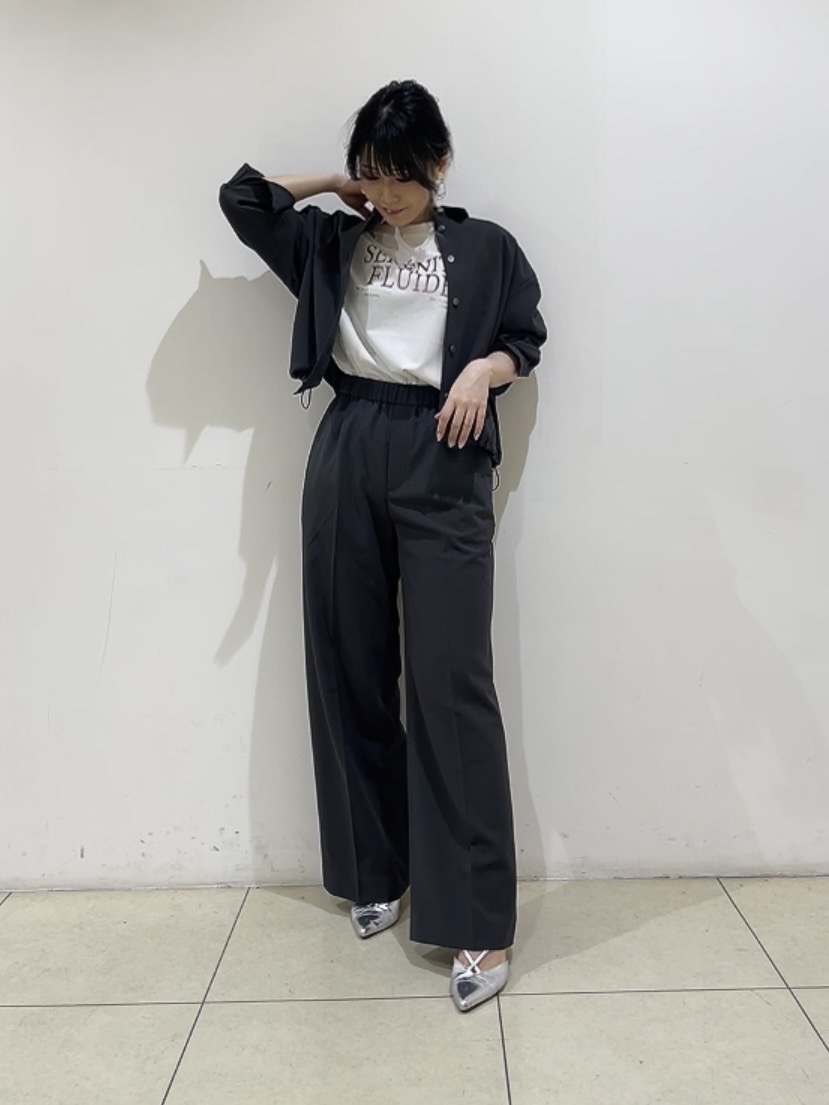 watanabeさんの「UNTITLED｜【秋羽織り/セットアップ可/UVカット】エアリークールドロストシャツ」を使ったコーディネート