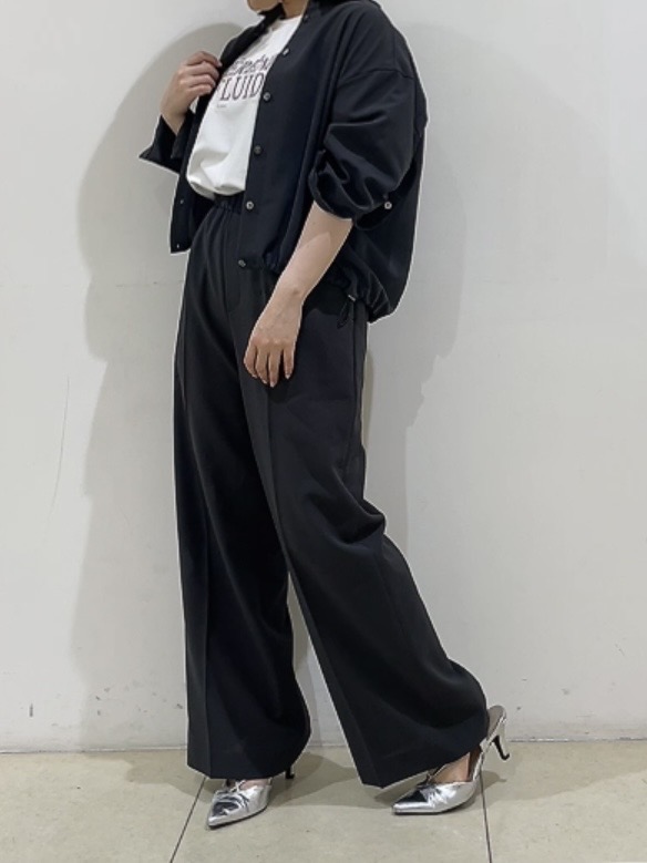 watanabeさんの「UNTITLED｜【秋羽織り/セットアップ可/UVカット】エアリークールドロストシャツ」を使ったコーディネート
