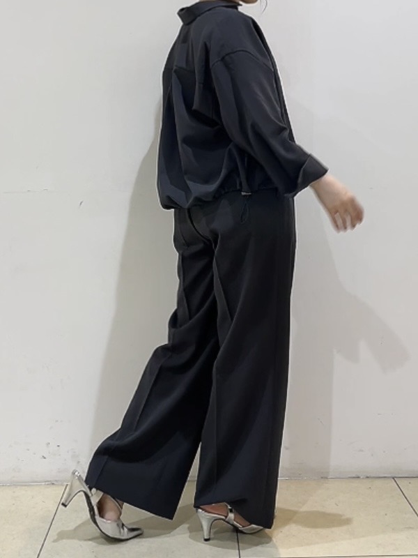 watanabeさんの「UNTITLED｜【秋羽織り/セットアップ可/UVカット】エアリークールドロストシャツ」を使ったコーディネート