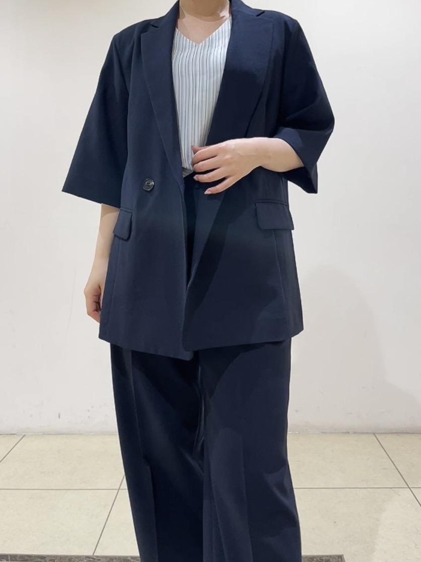watanabeさんの「UNTITLED｜【秋の通勤羽織/セットアップ可/UVカット】エアリークール半袖ジャケット」を使ったコーディネート