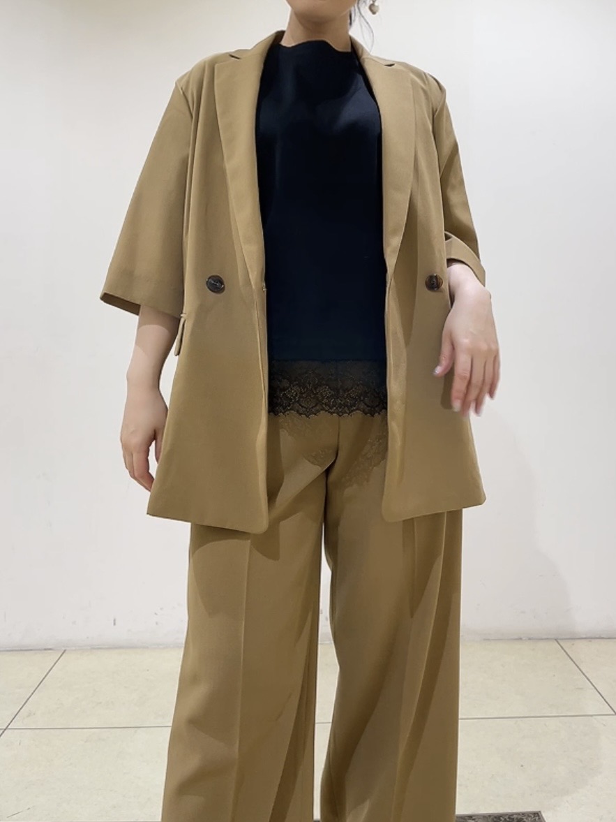 watanabeさんの「UNTITLED｜【秋の通勤羽織/セットアップ可/UVカット】エアリークール半袖ジャケット」を使ったコーディネート