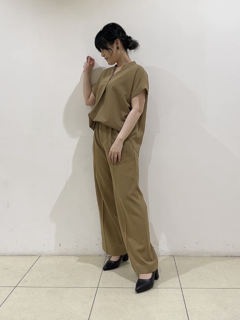 watanabeさんの「UNTITLED｜【セットアップ可/UVカット】エアリークールブラウス」を使ったコーディネート
